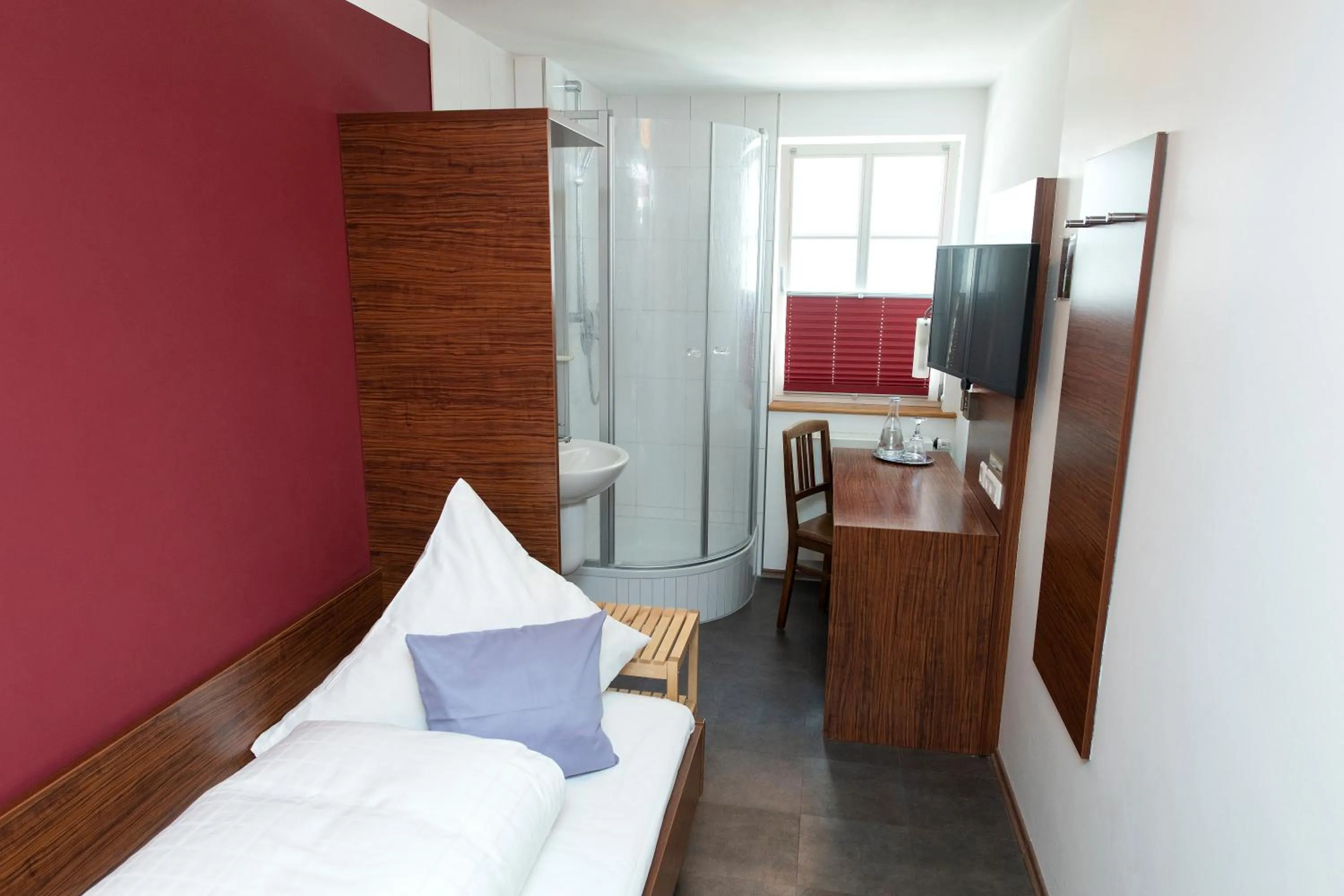 Photo of the whole room, Bed in Hotel Bären