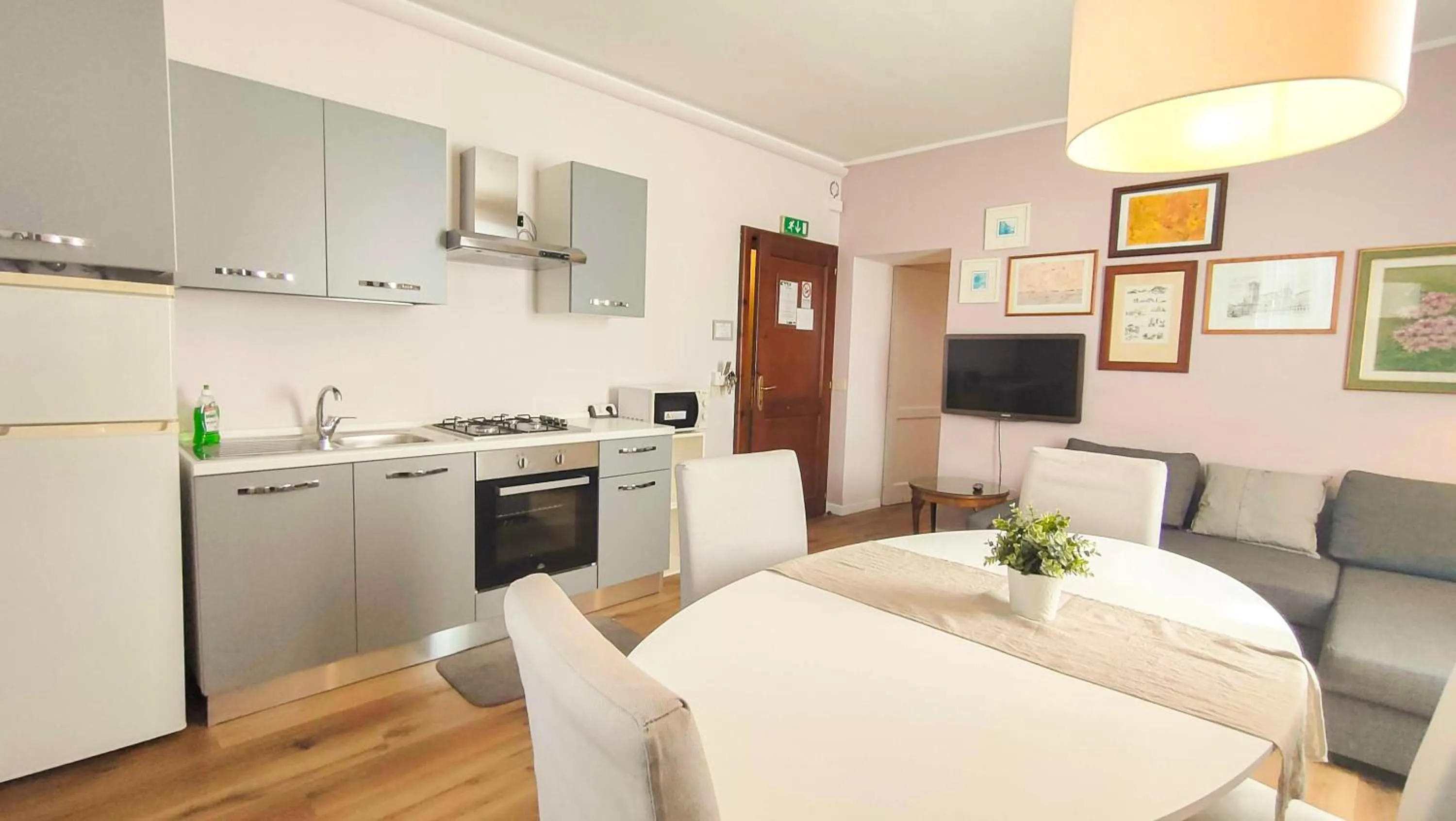 TV and multimedia in Domus Volumnia Country House