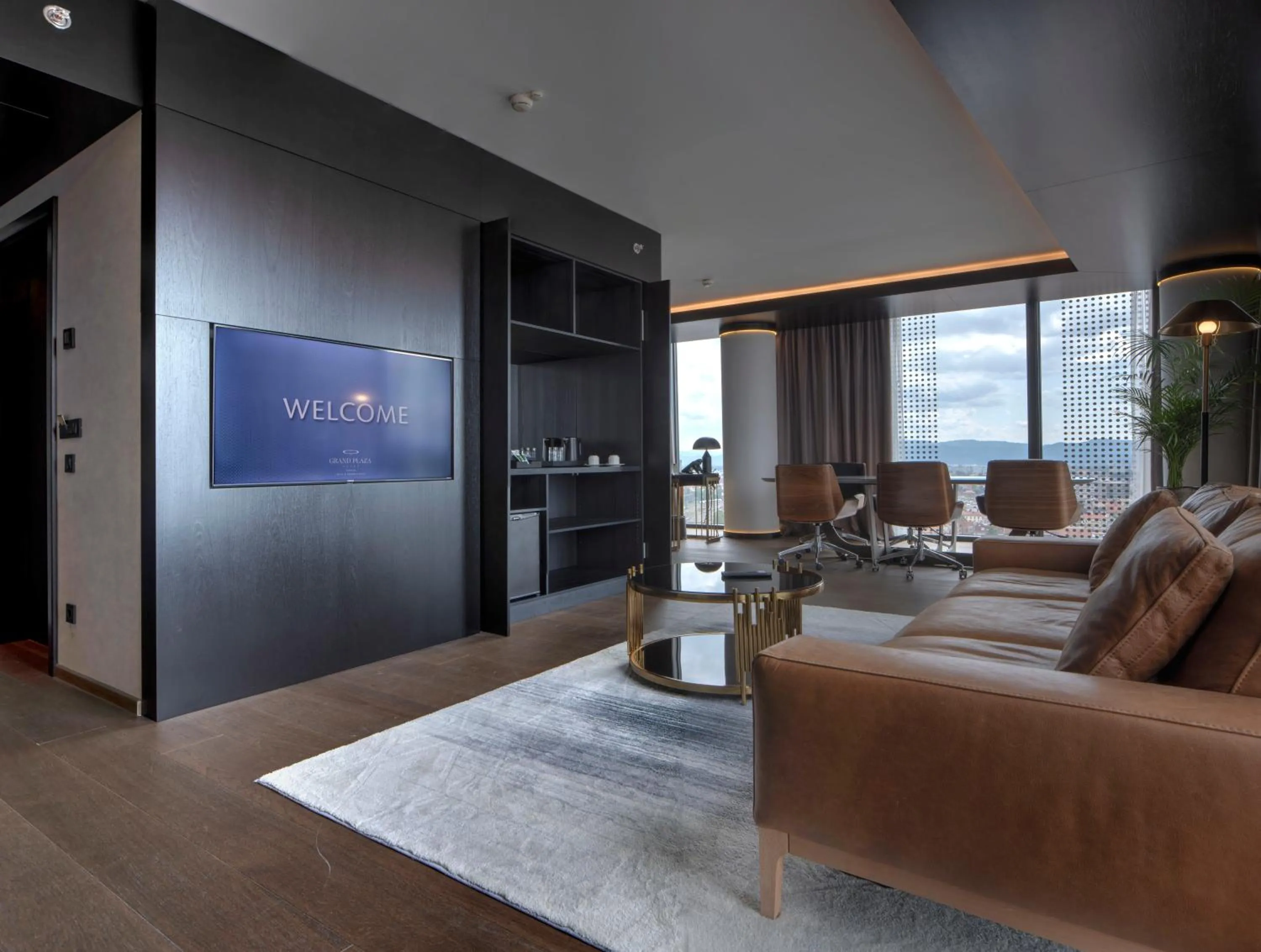 Grand Plaza Hotel & Congress Center