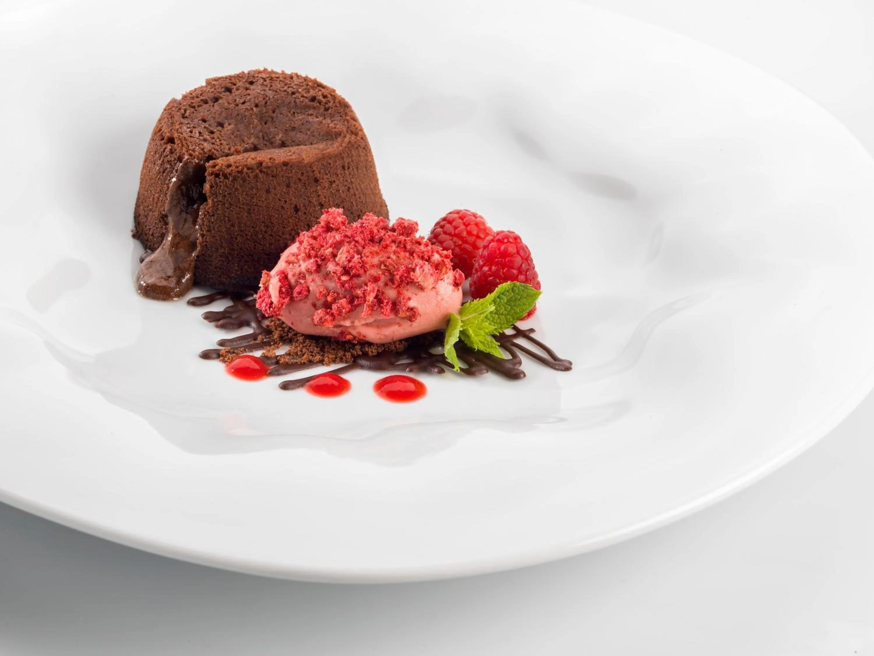 Restaurant/places to eat in Grand Plaza Hotel & Congress Center