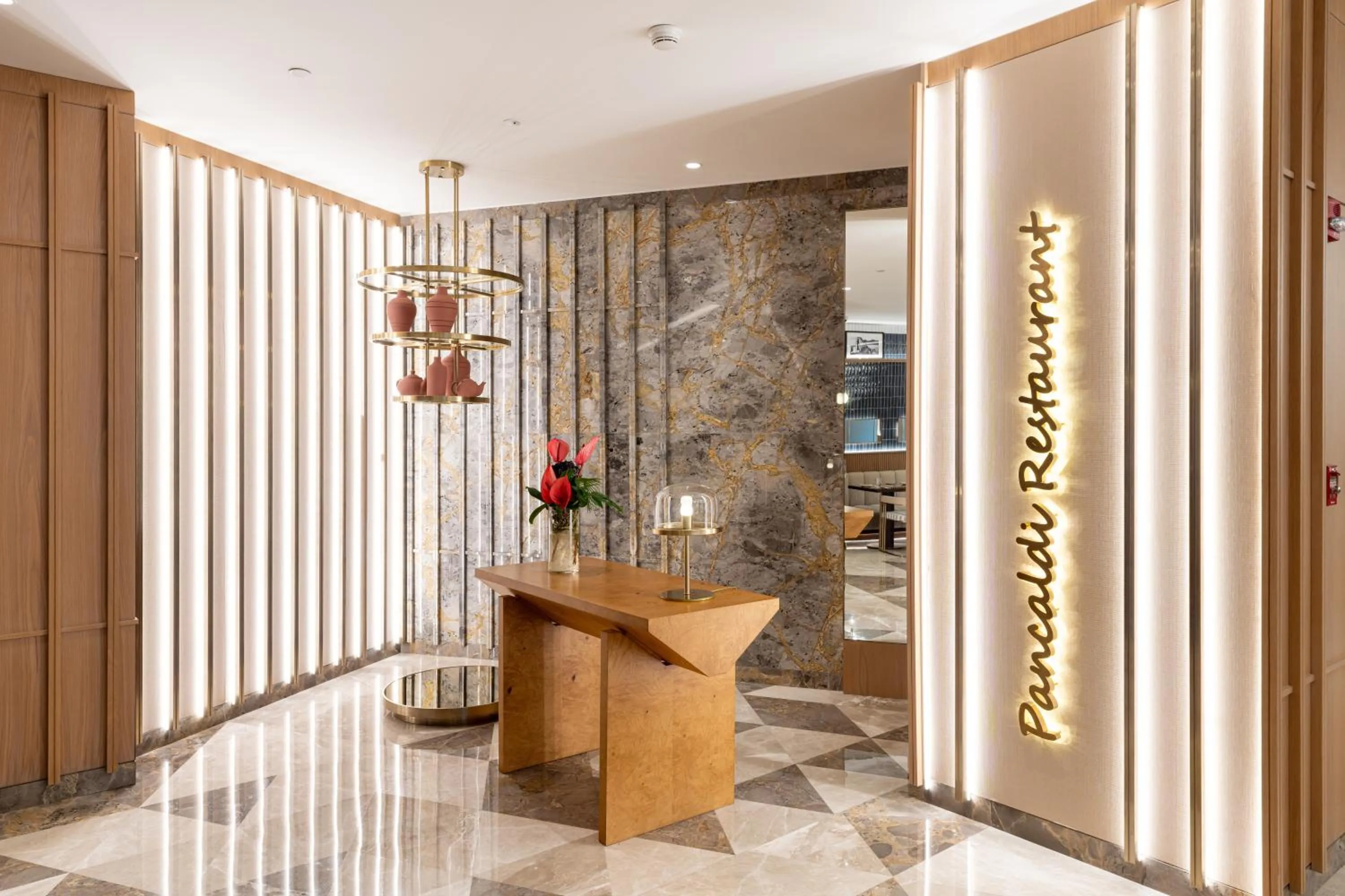 Restaurant/places to eat in Ramada Plaza By Wyndham Istanbul City Center