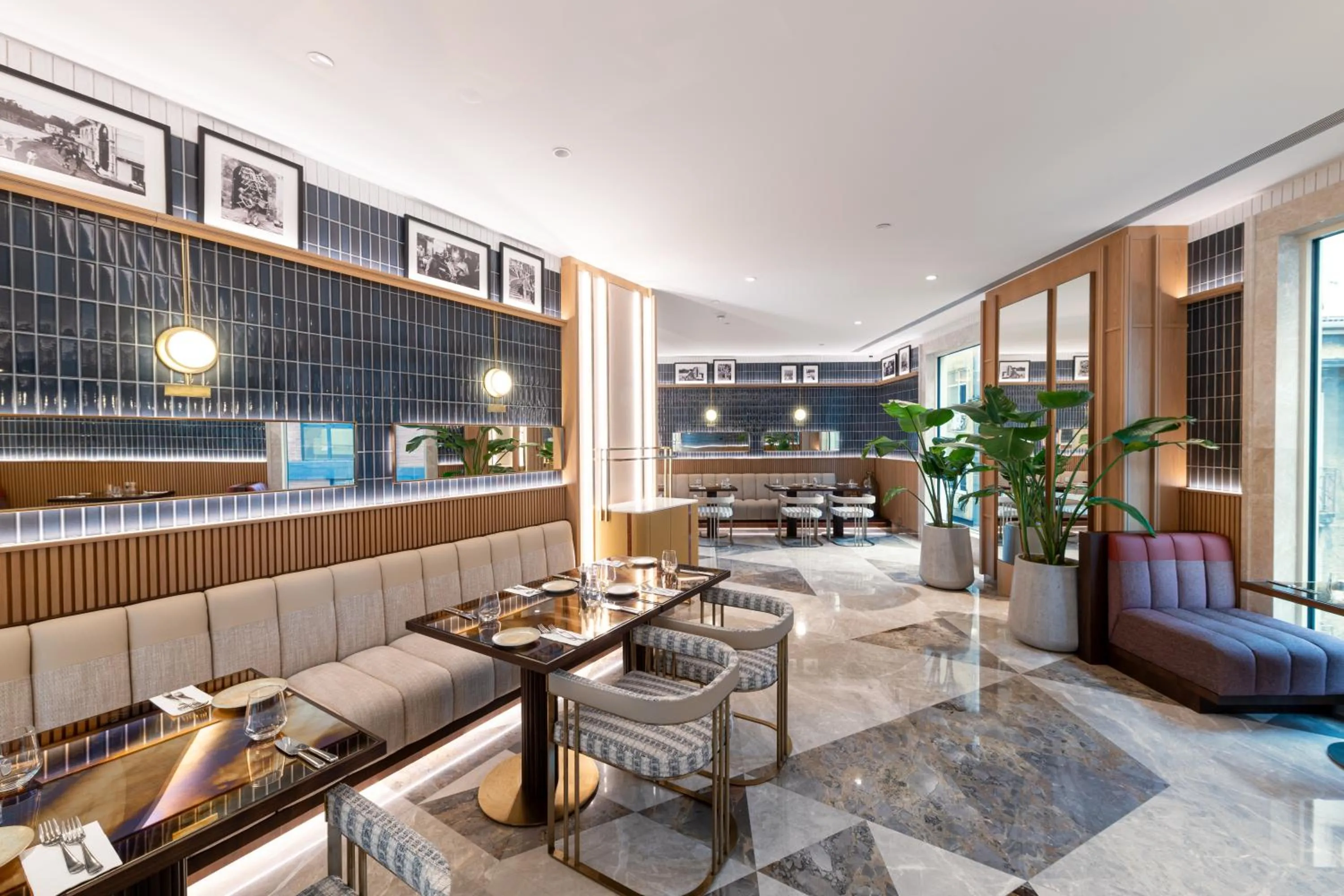 Restaurant/places to eat in Ramada Plaza By Wyndham Istanbul City Center