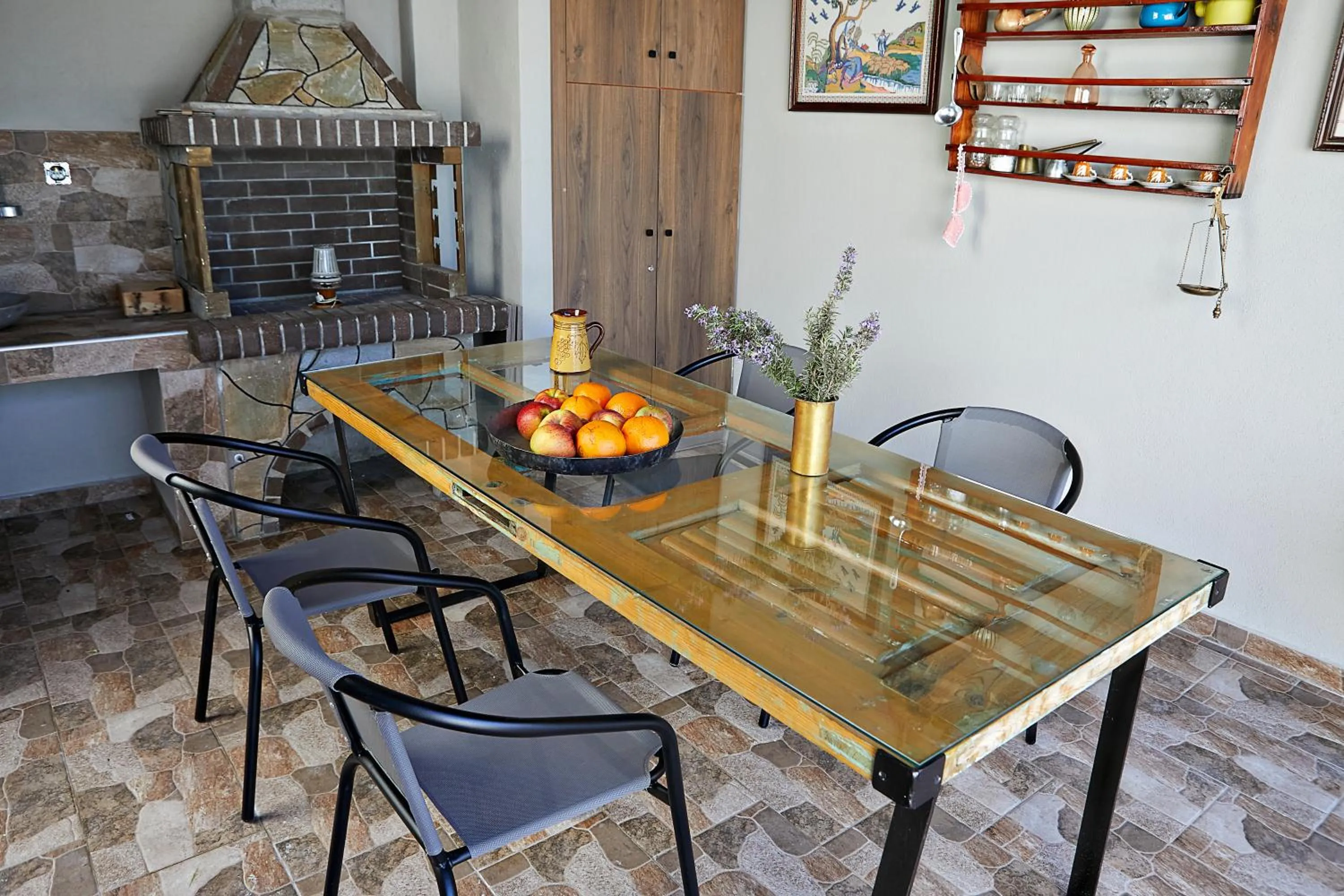 Dining area in Romilia Guesthouse