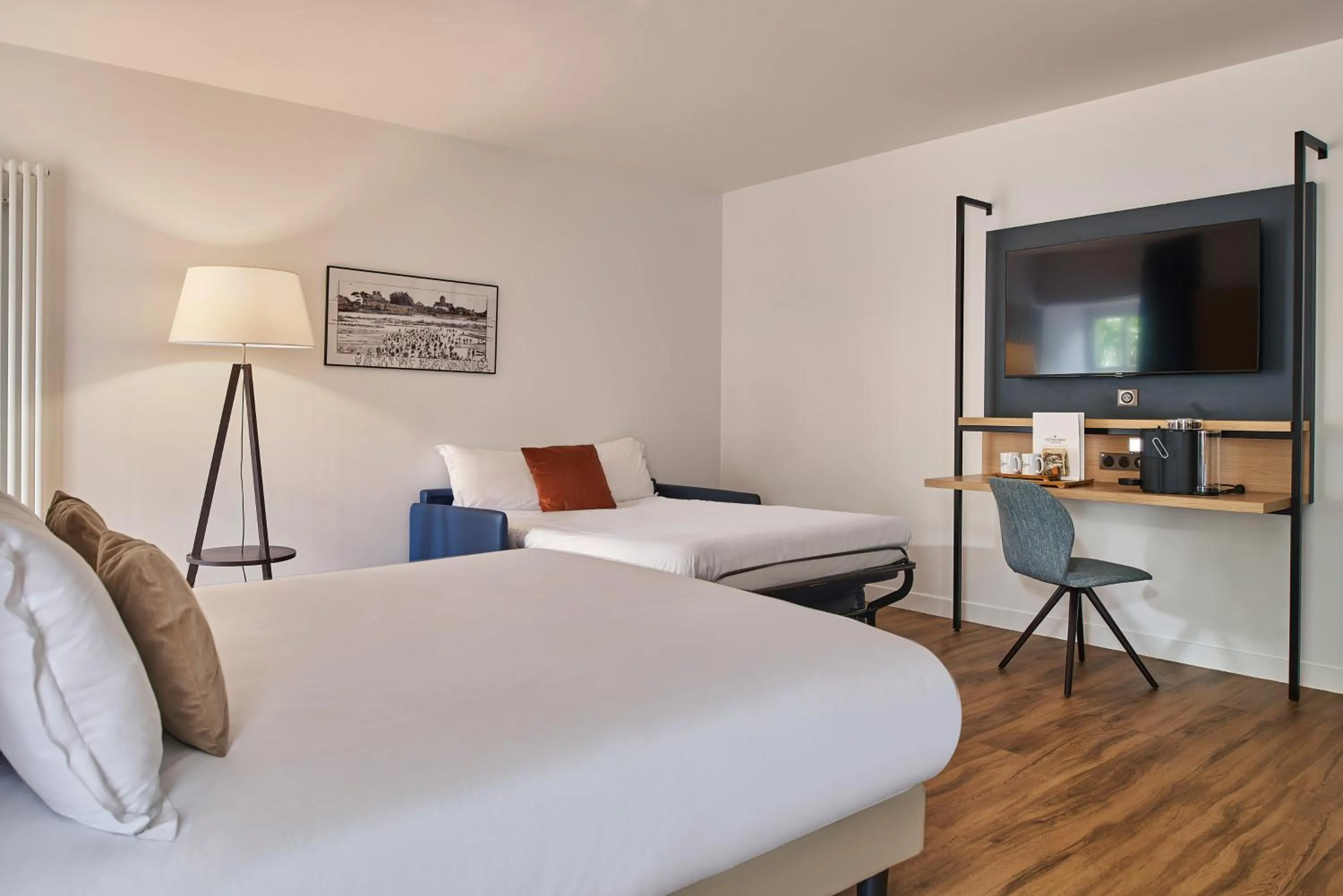 Bed in Les Maisons de Tatihou, The Originals Relais