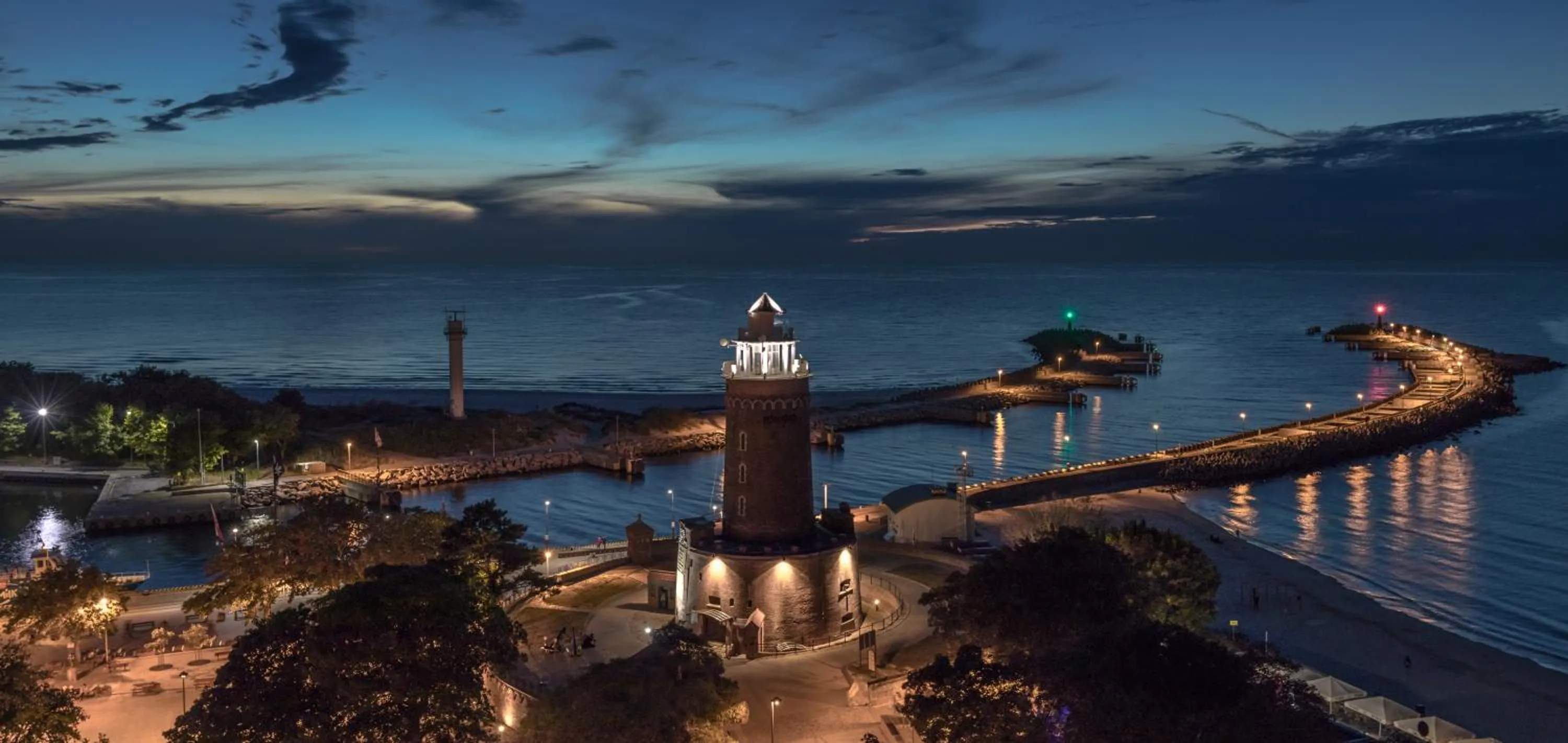 Nearby landmark in Aparthotel Etna