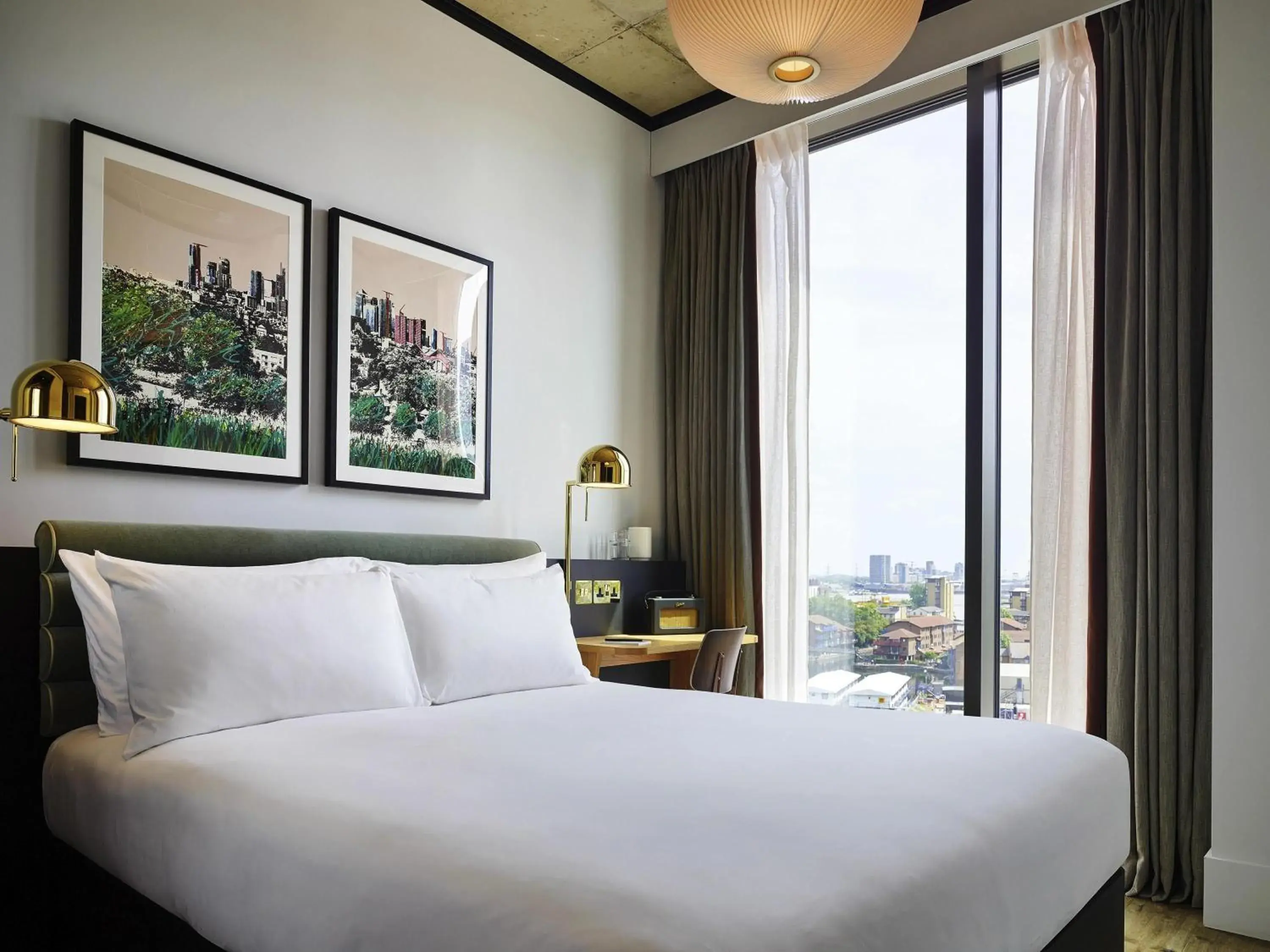 Bedroom, Bed in TRIBE London Canary Wharf Bedroom, Bed in TRIBE London Canary Wharf