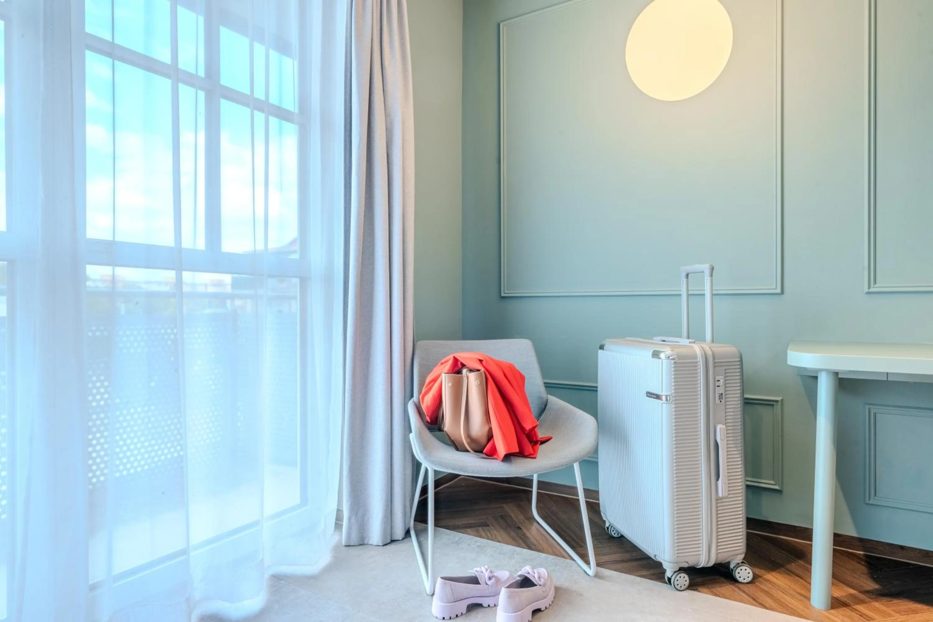 Seating area in ibis Styles Graz Messe