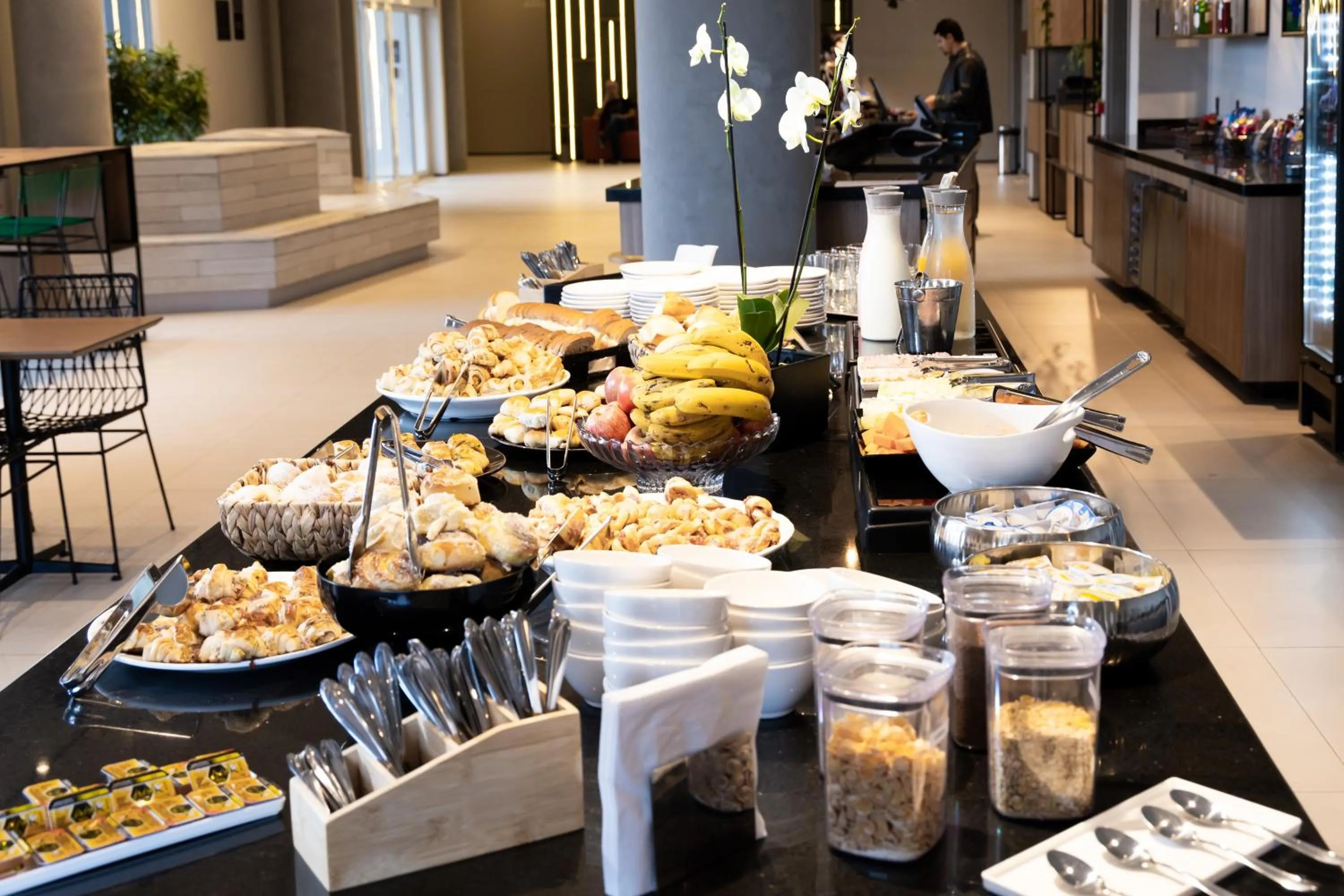 Breakfast in ibis Botucatu