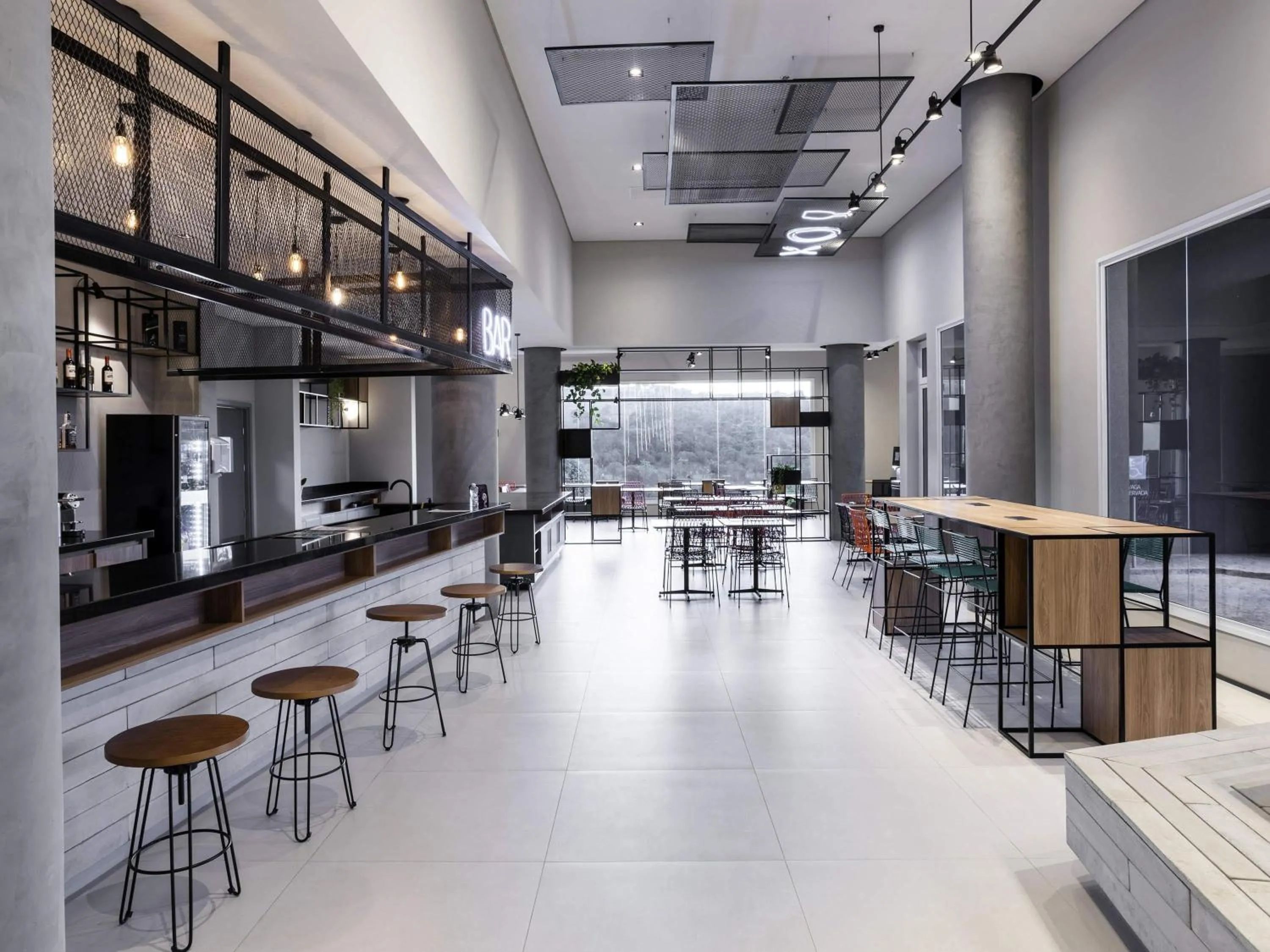 Lounge or bar in ibis Botucatu