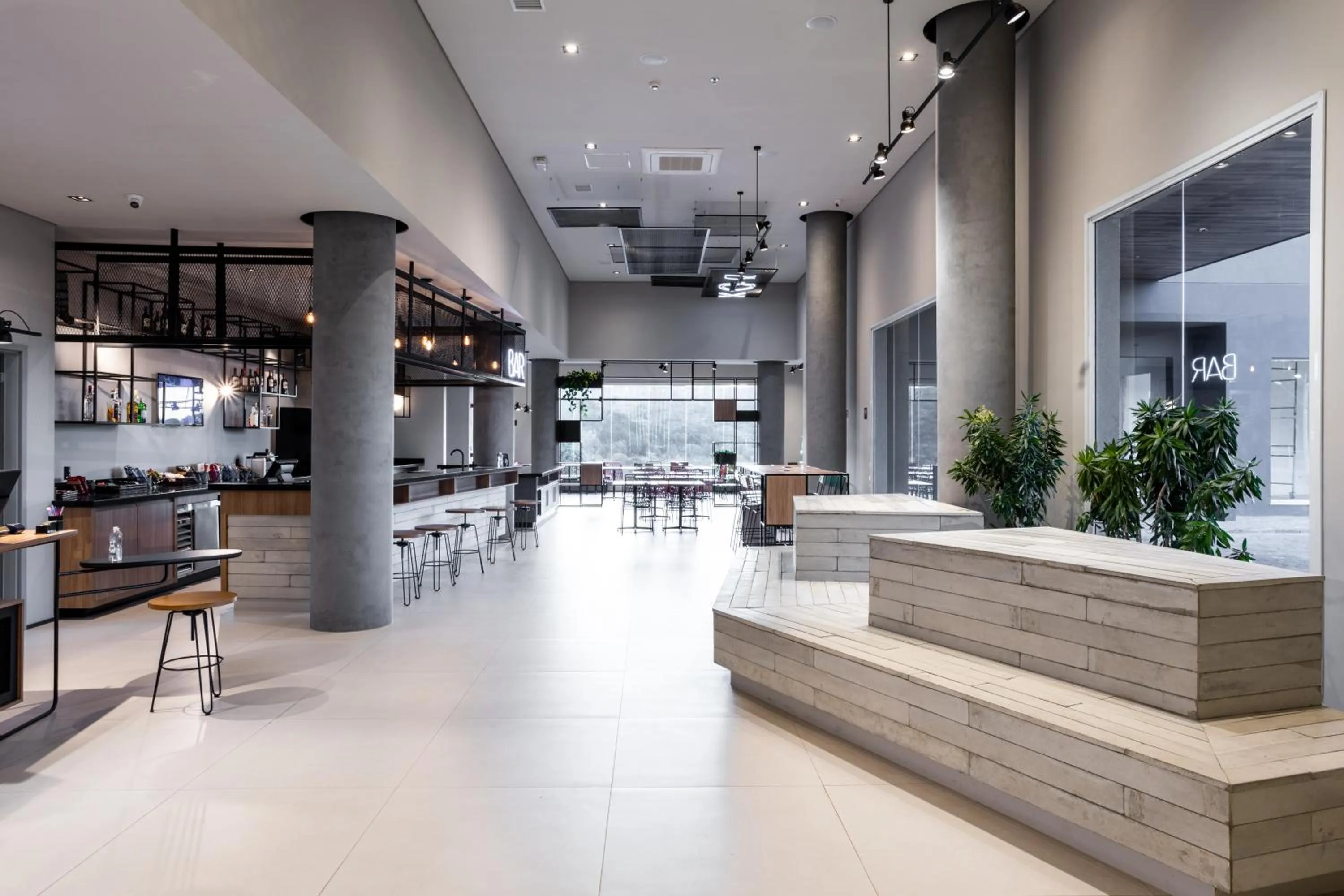 Lounge or bar in ibis Botucatu