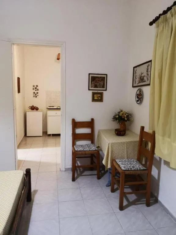 Maria's Studios
