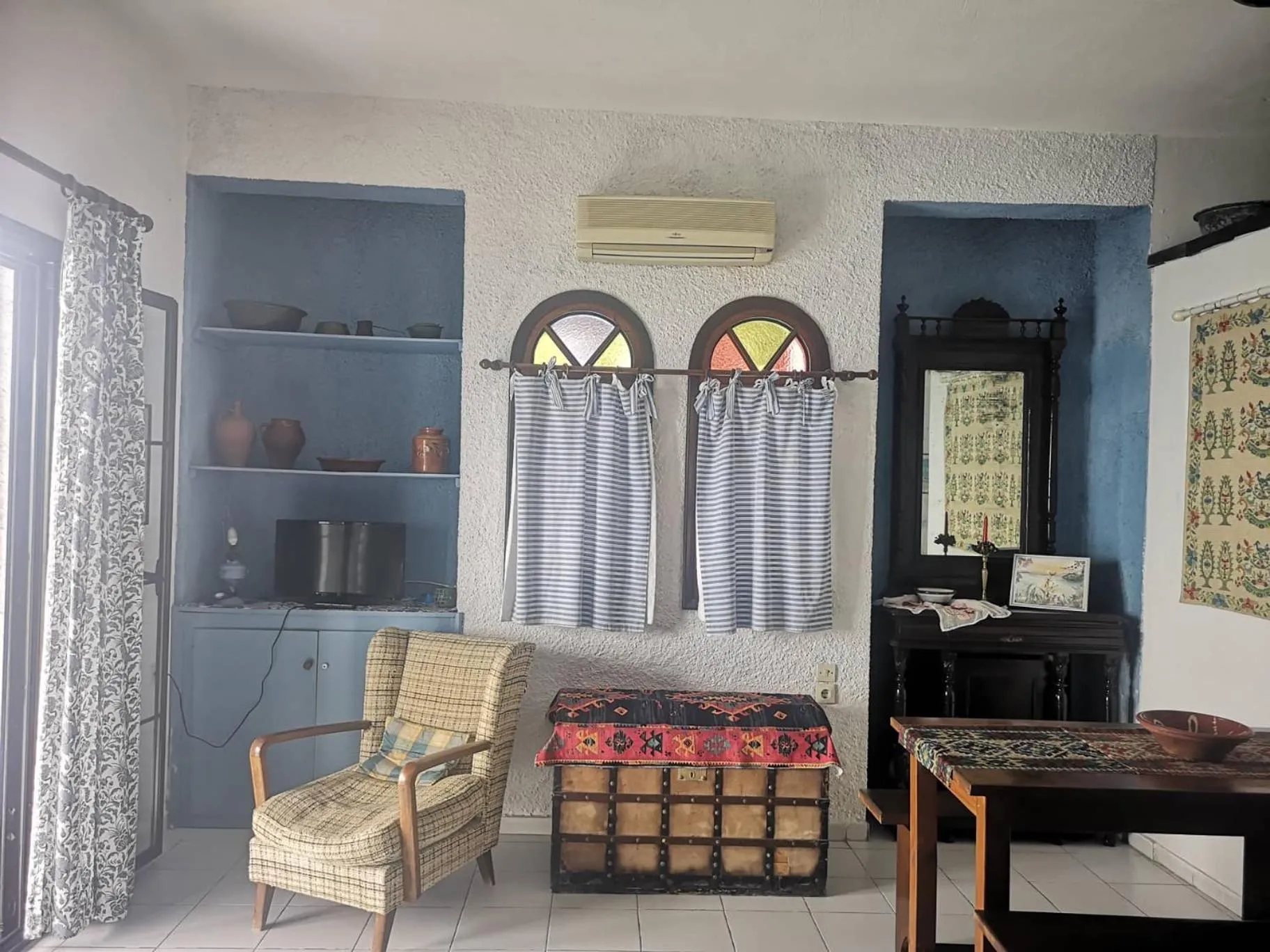 Living room in Maria's Studios