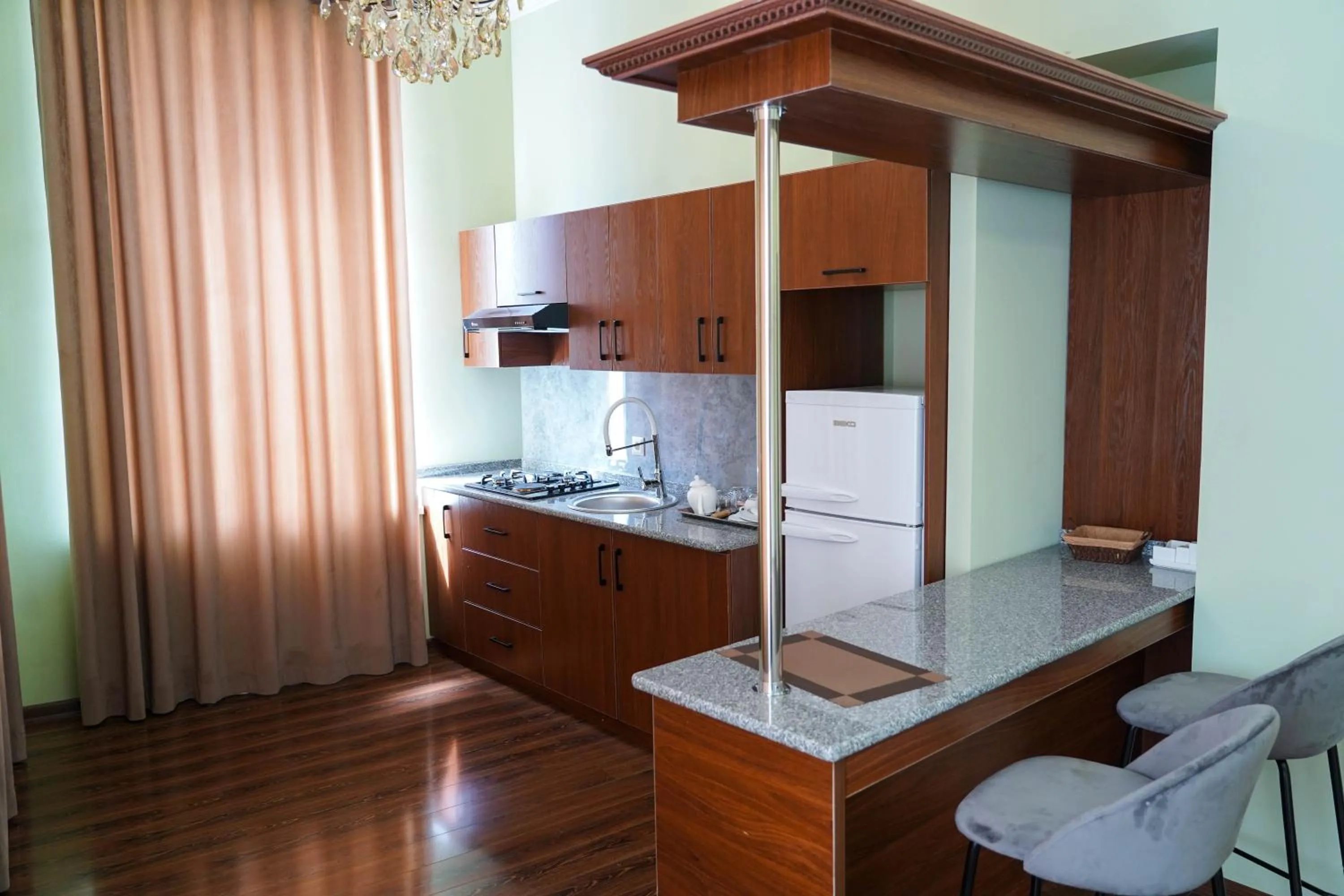 Sangzor Boutique Hotel