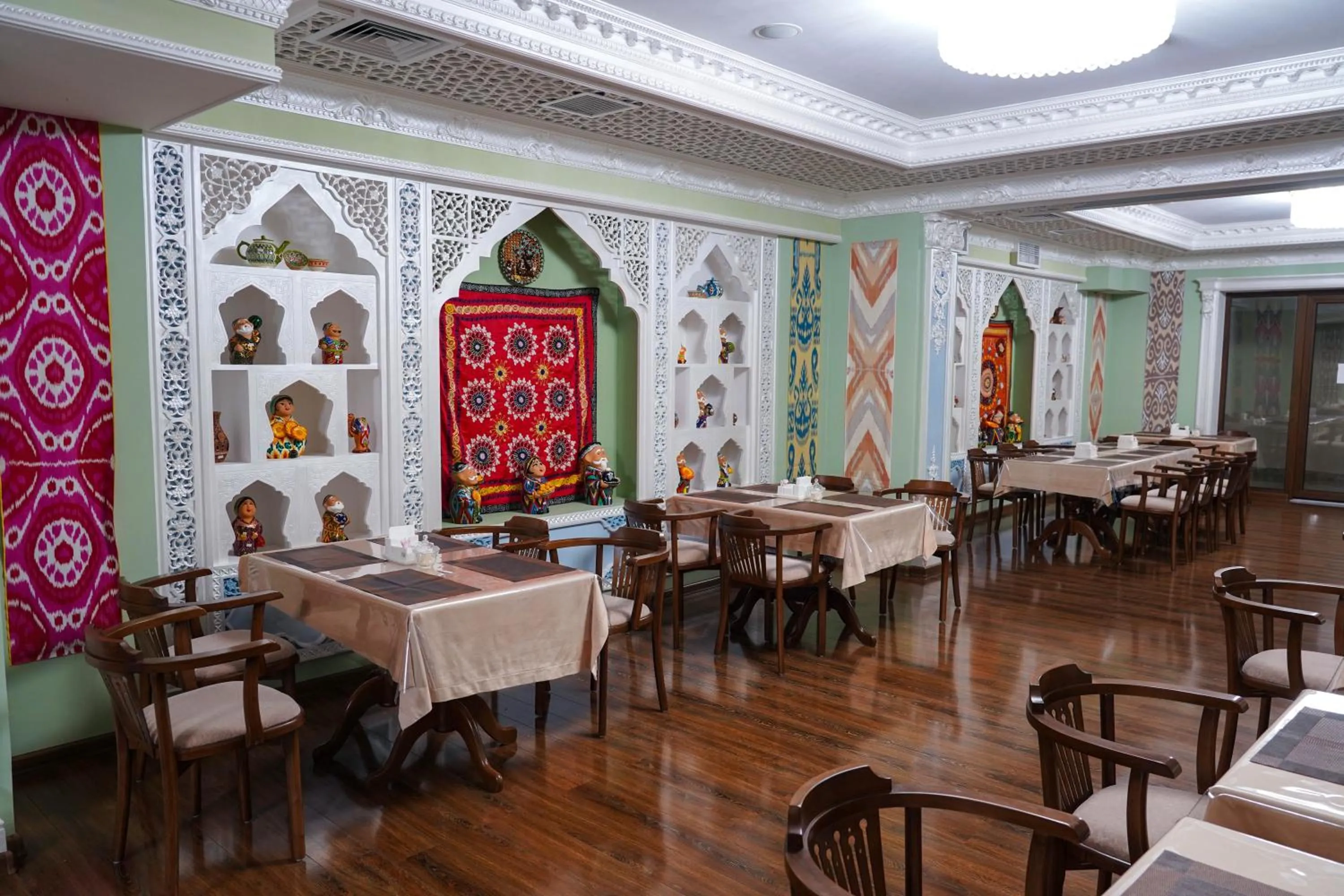 Restaurant/places to eat in Sangzor Boutique Hotel