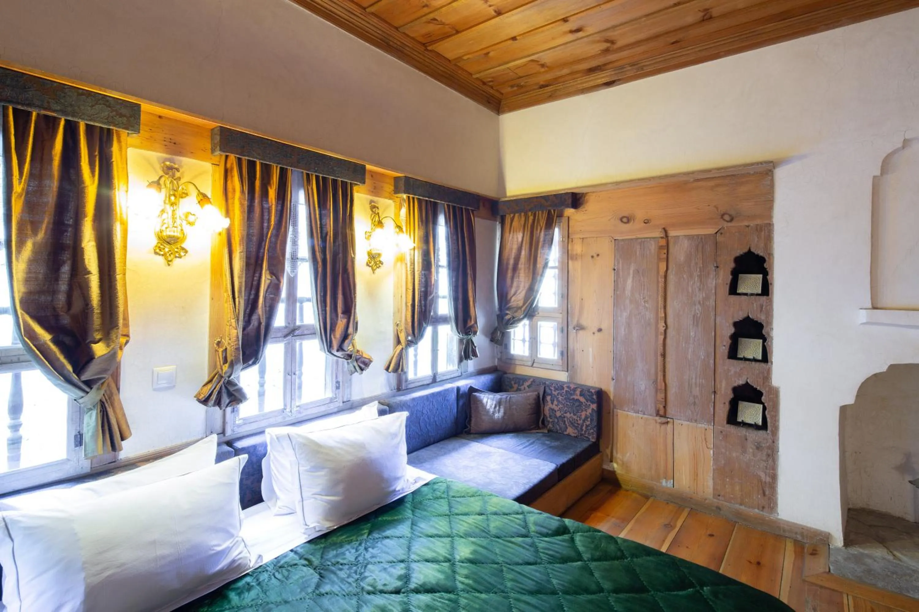 Bedroom, Bed in Gulevi Safranbolu Heritage Hotel