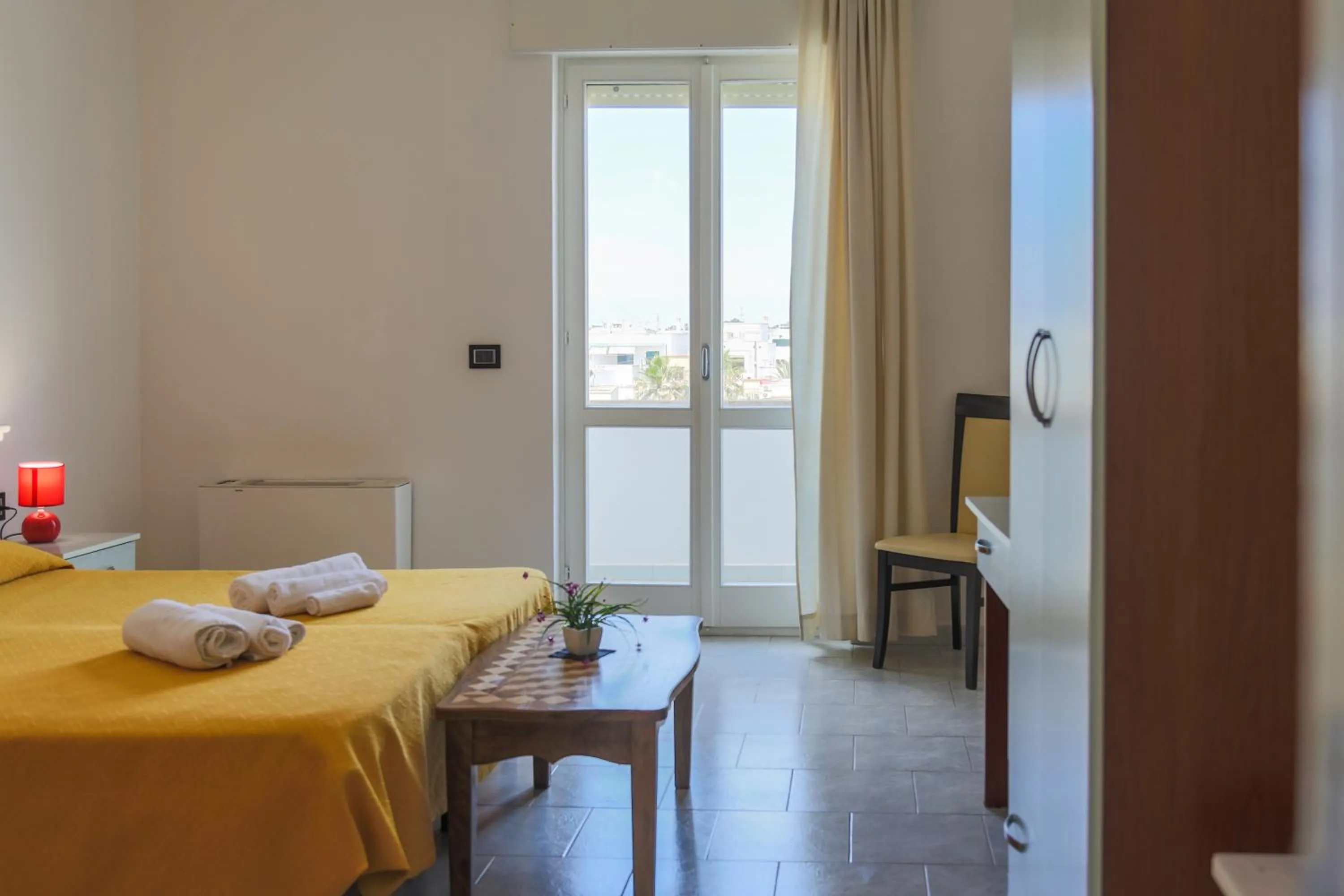 Bed in Hotel Luna Lido