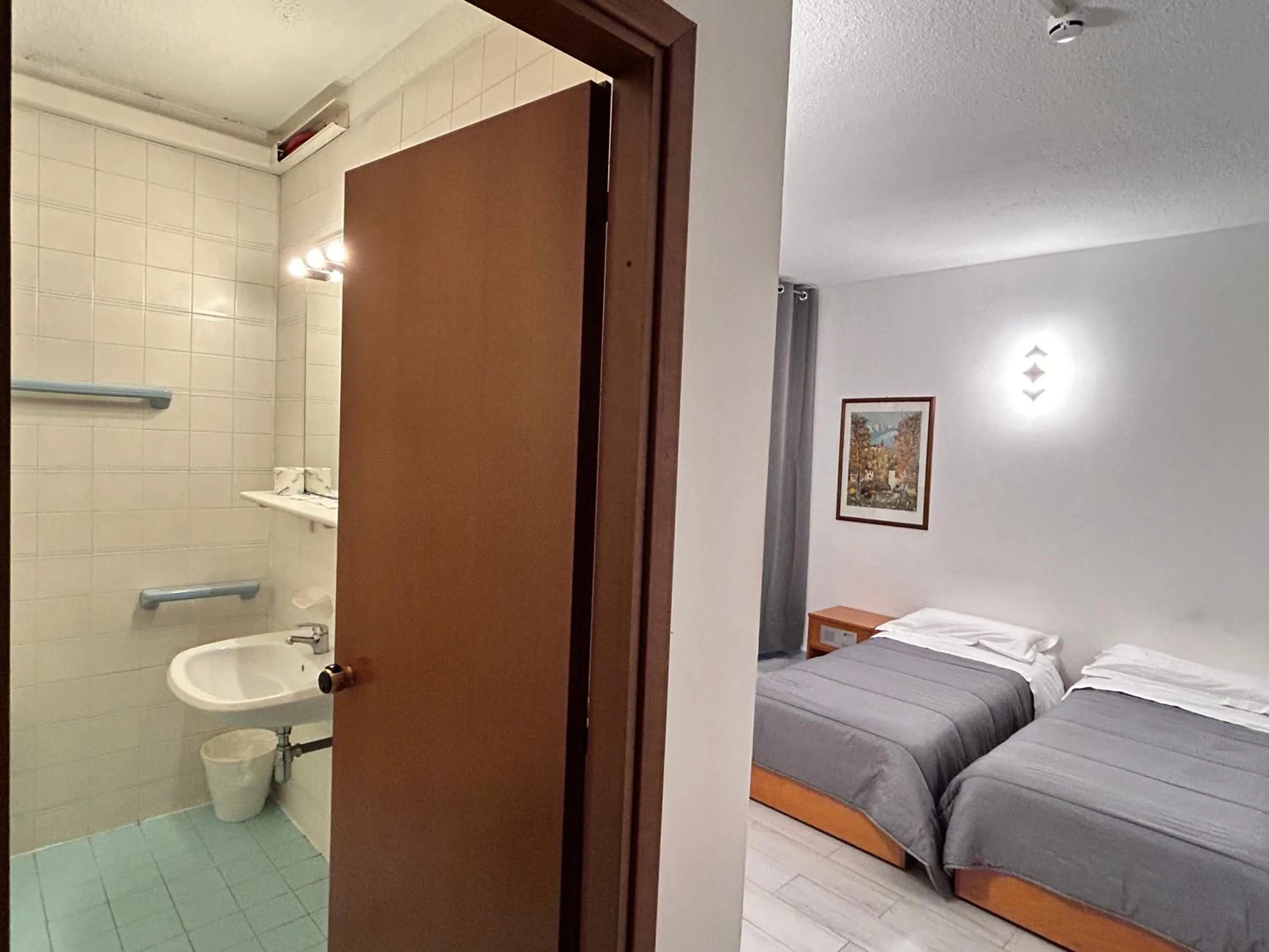 Bedroom, Bed in La Fenice Hotel