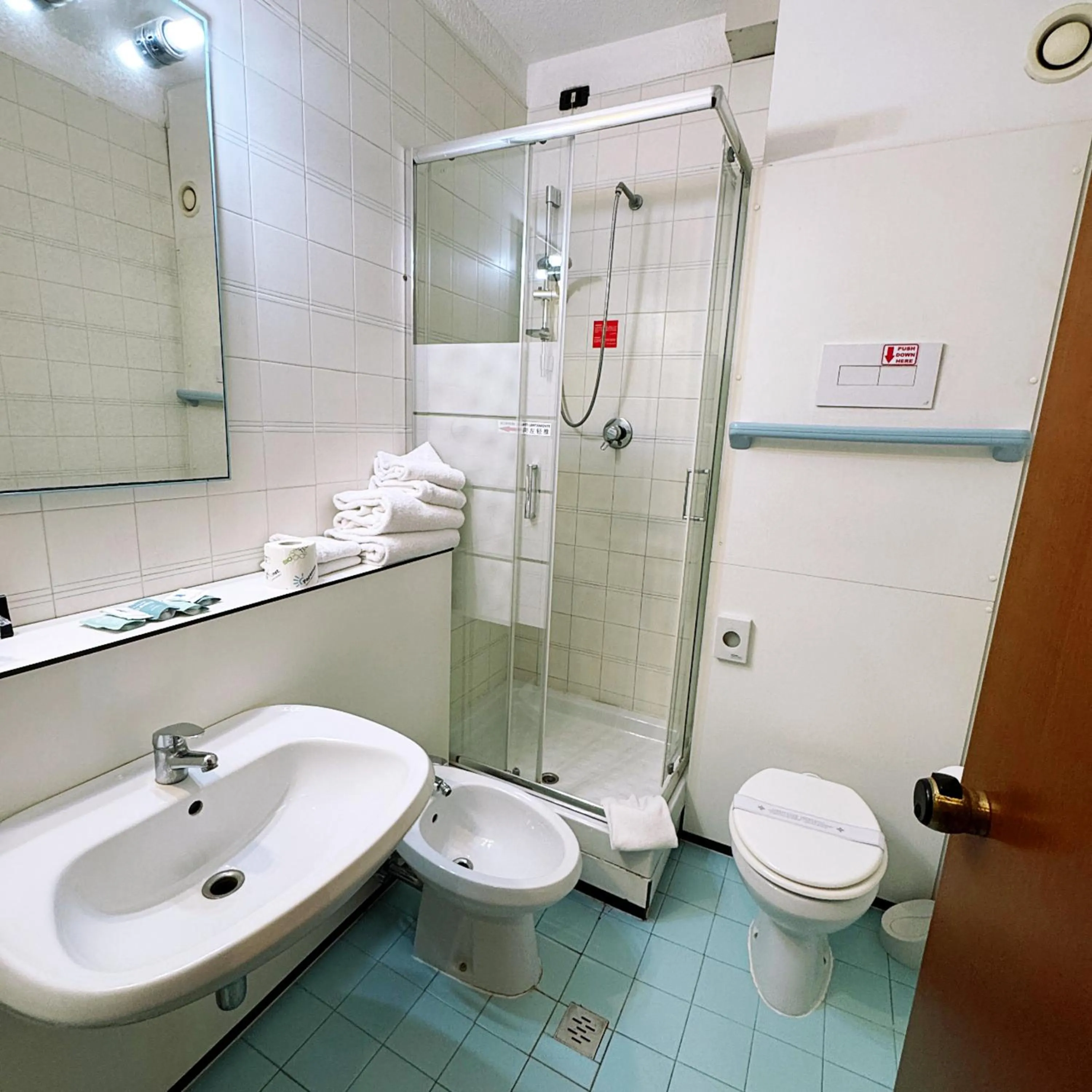 Bathroom in La Fenice Hotel