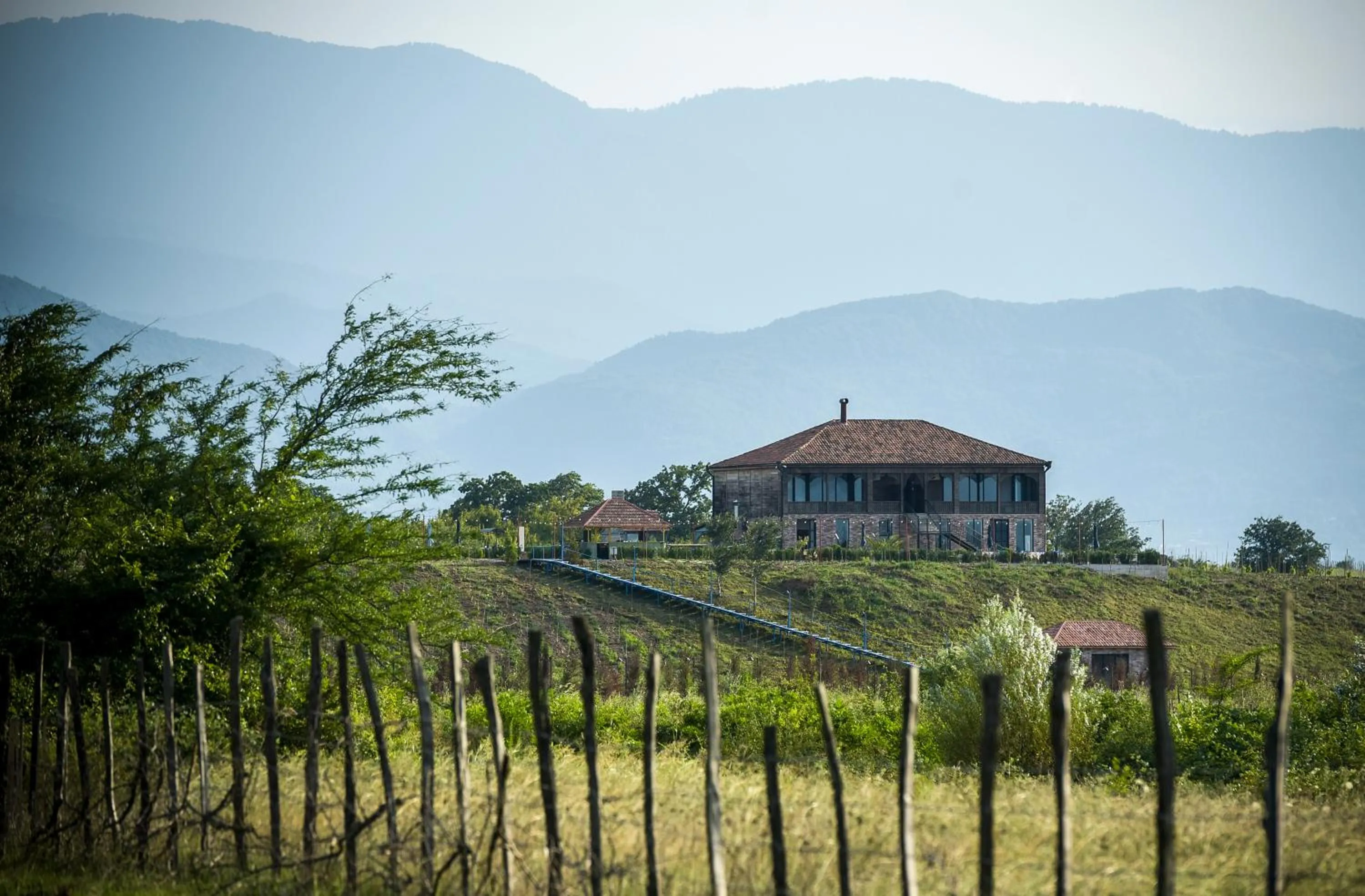Property building in Chateau Vartsikhe