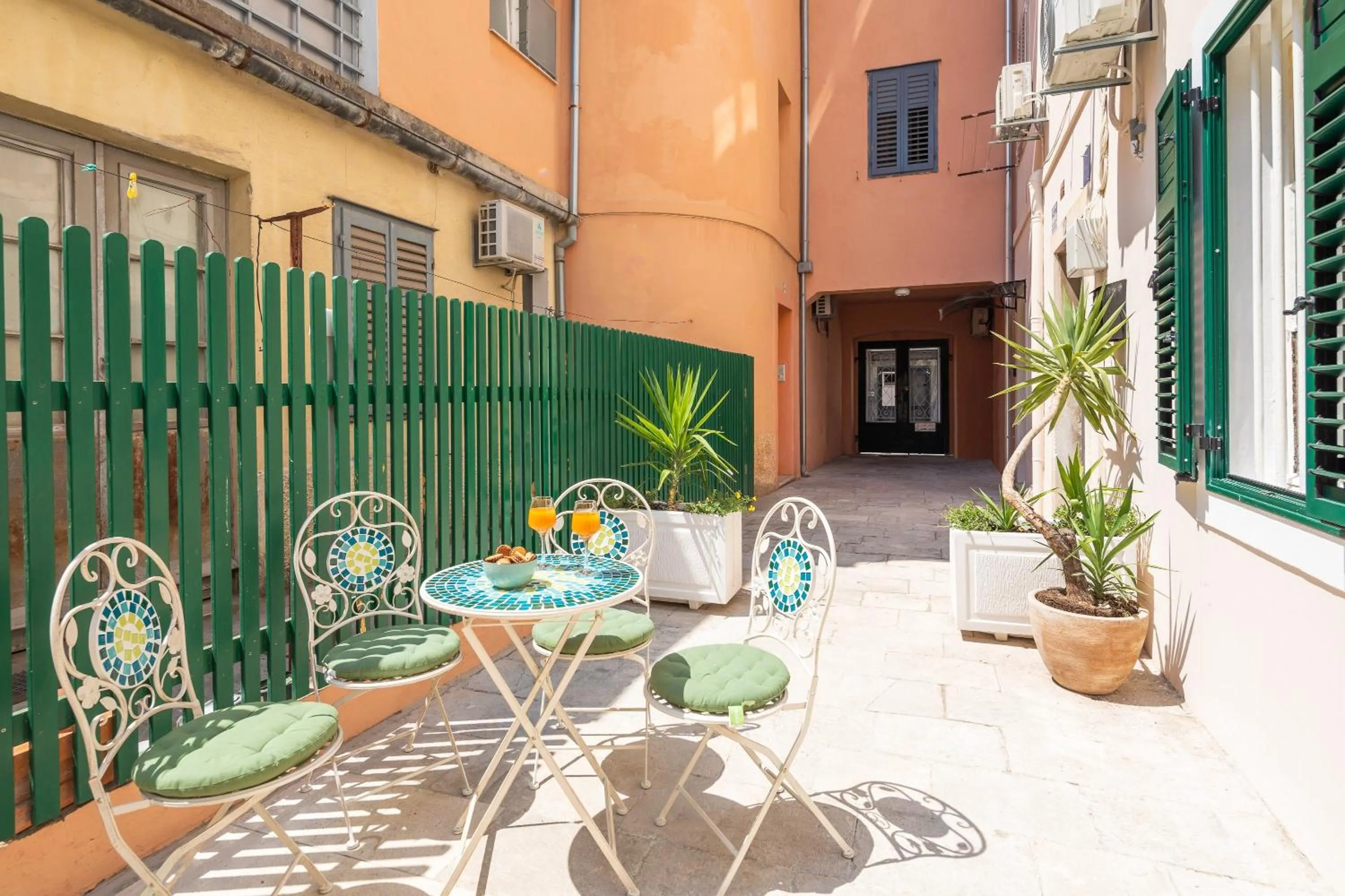 Patio in Luxury apartment Toni with patio in the heart of Split