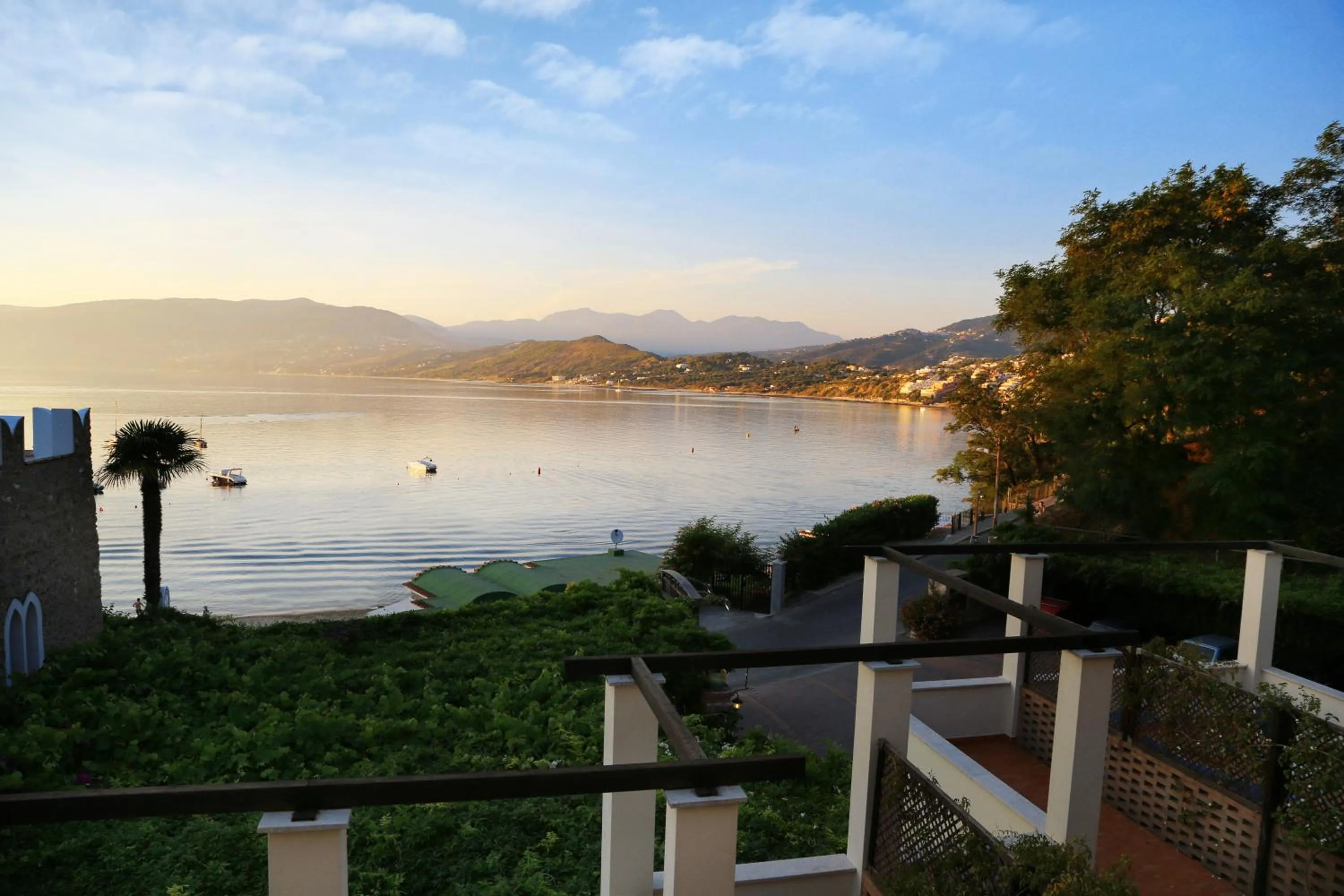 Facade/entrance in Hotel La Torre