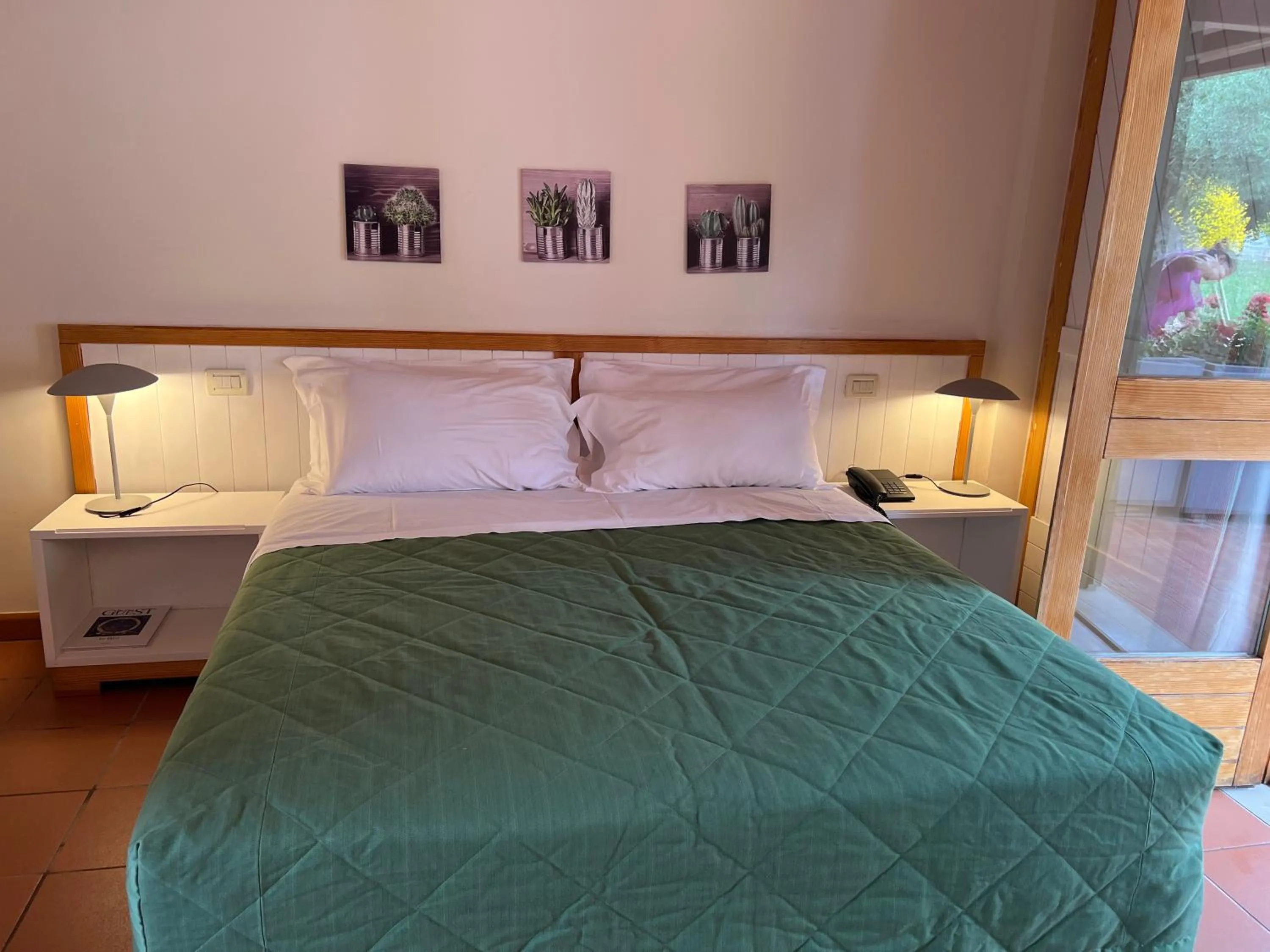 Bed in Apulia Victor Country Hotel