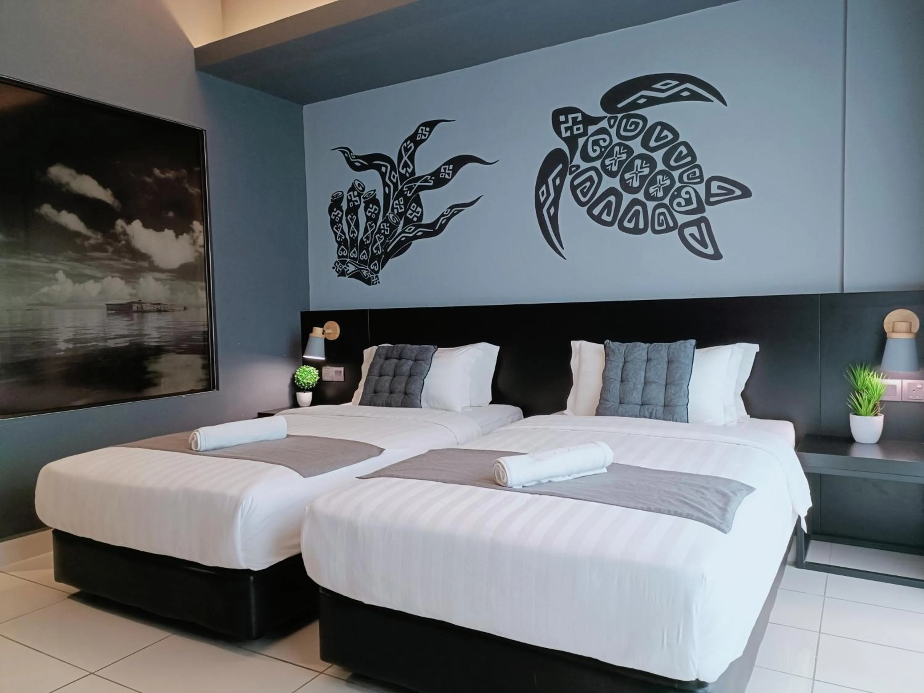 Decorative detail, Bed in Owl Nest Suite' at aeropod sovo