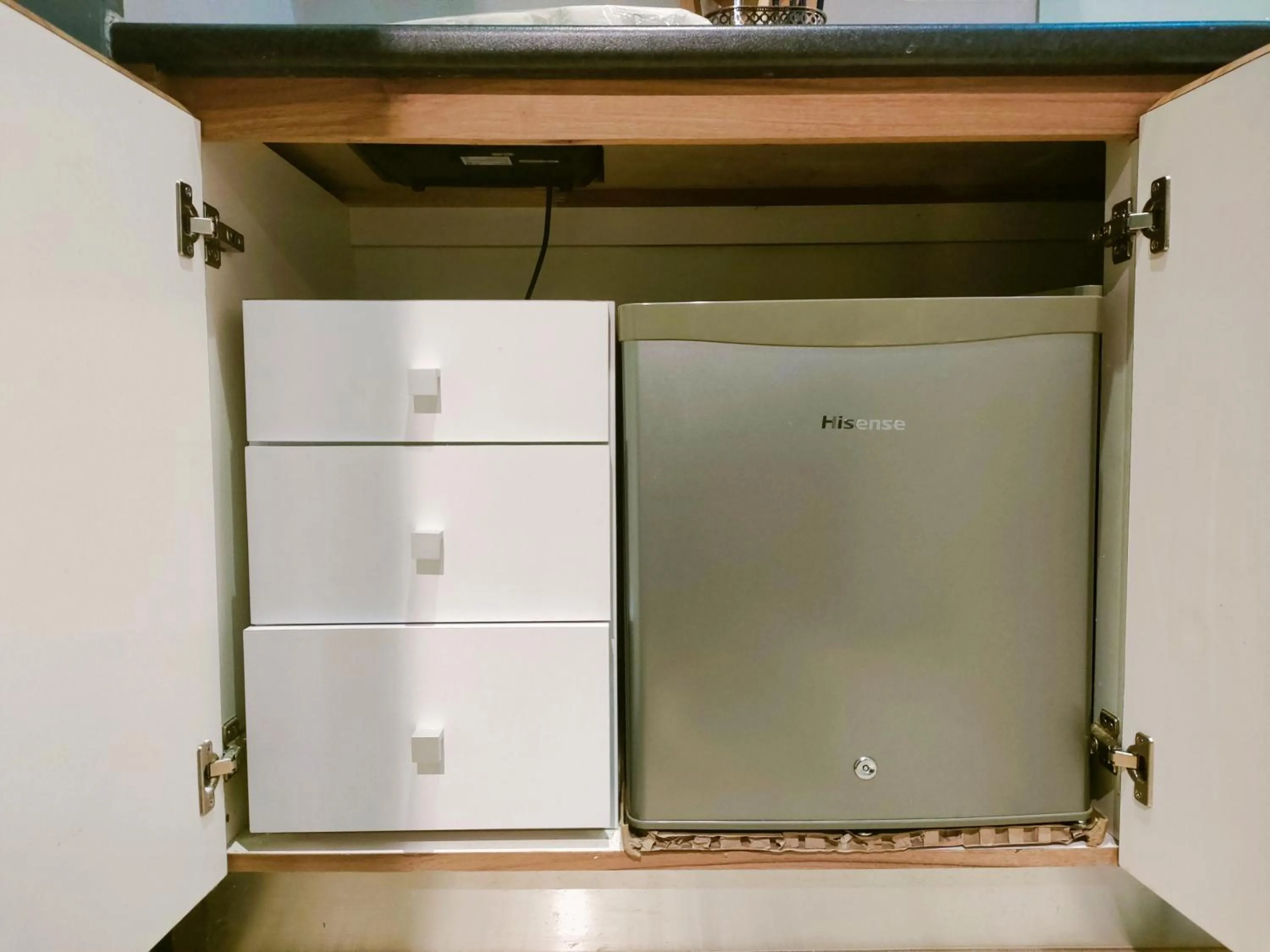 oven in Owl Nest Suite' at aeropod sovo