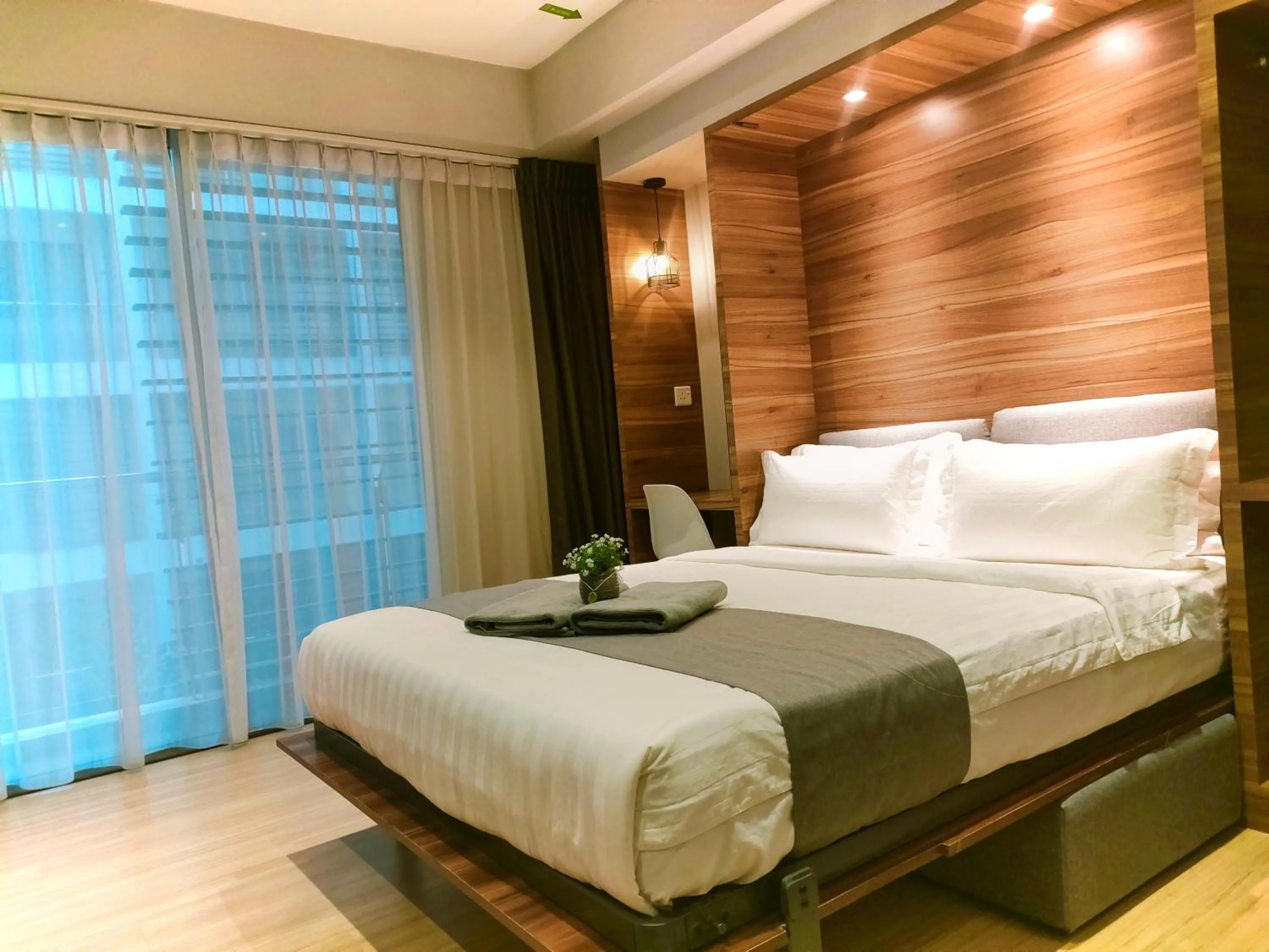 Bedroom, Bed in Owl Nest Suite' at aeropod sovo