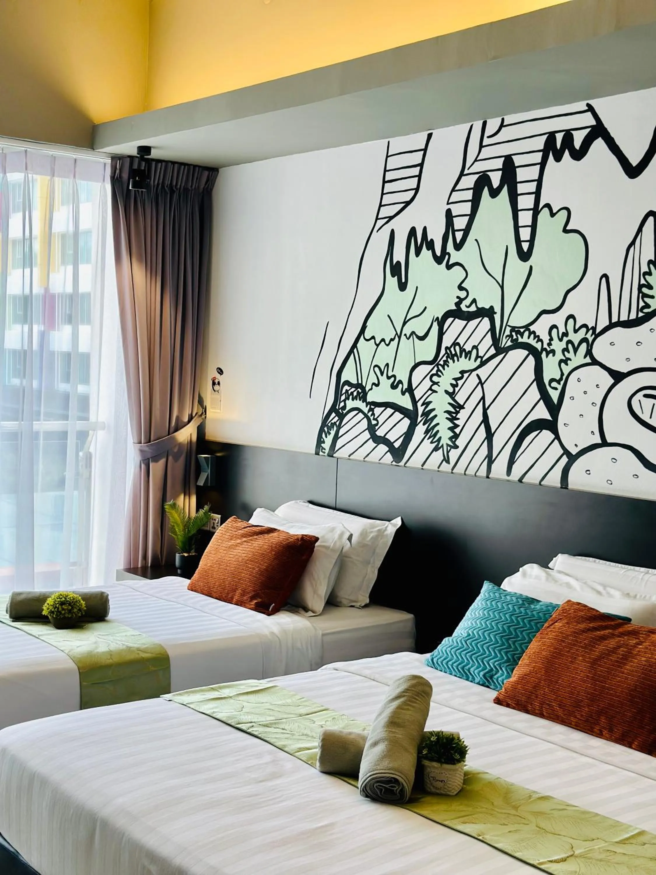 Bed in Owl Nest Suite' at aeropod sovo