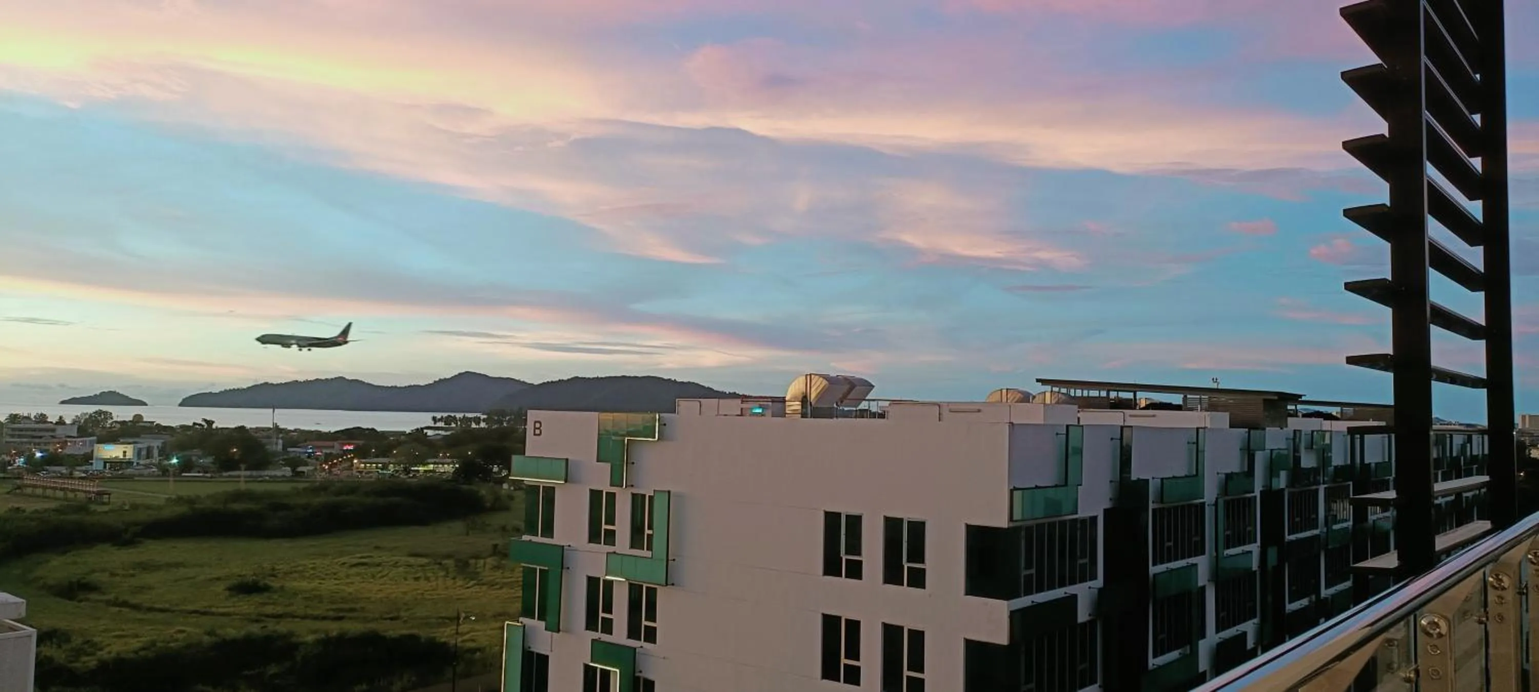 City view in Owl Nest Suite' at aeropod sovo