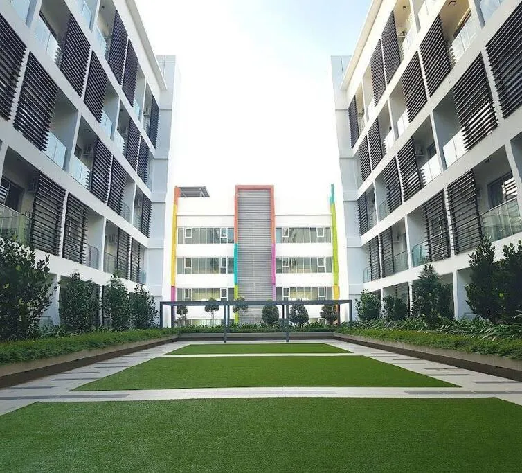 Property building in Owl Nest Suite' at aeropod sovo