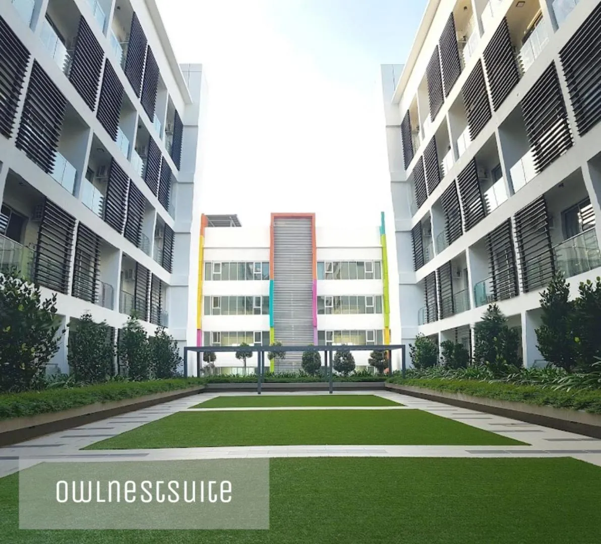 Property building in Owl Nest Suite' at aeropod sovo