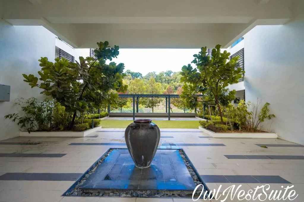 Garden in Owl Nest Suite' at aeropod sovo
