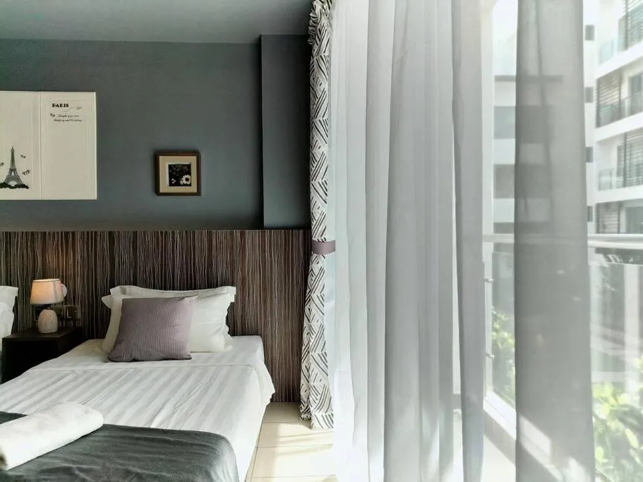 Bed in Owl Nest Suite' at aeropod sovo