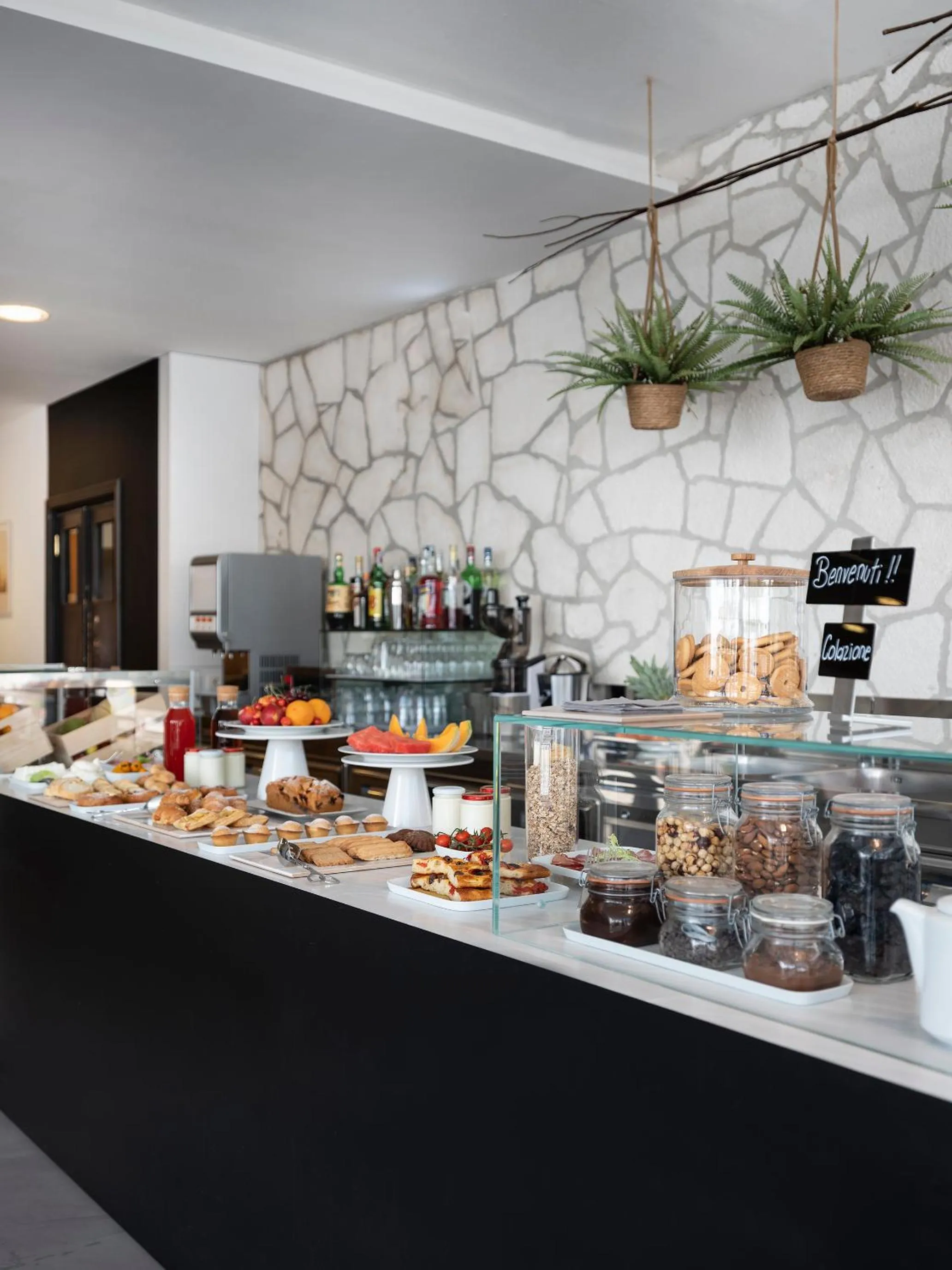 Breakfast in Hotel Colle Del Sole