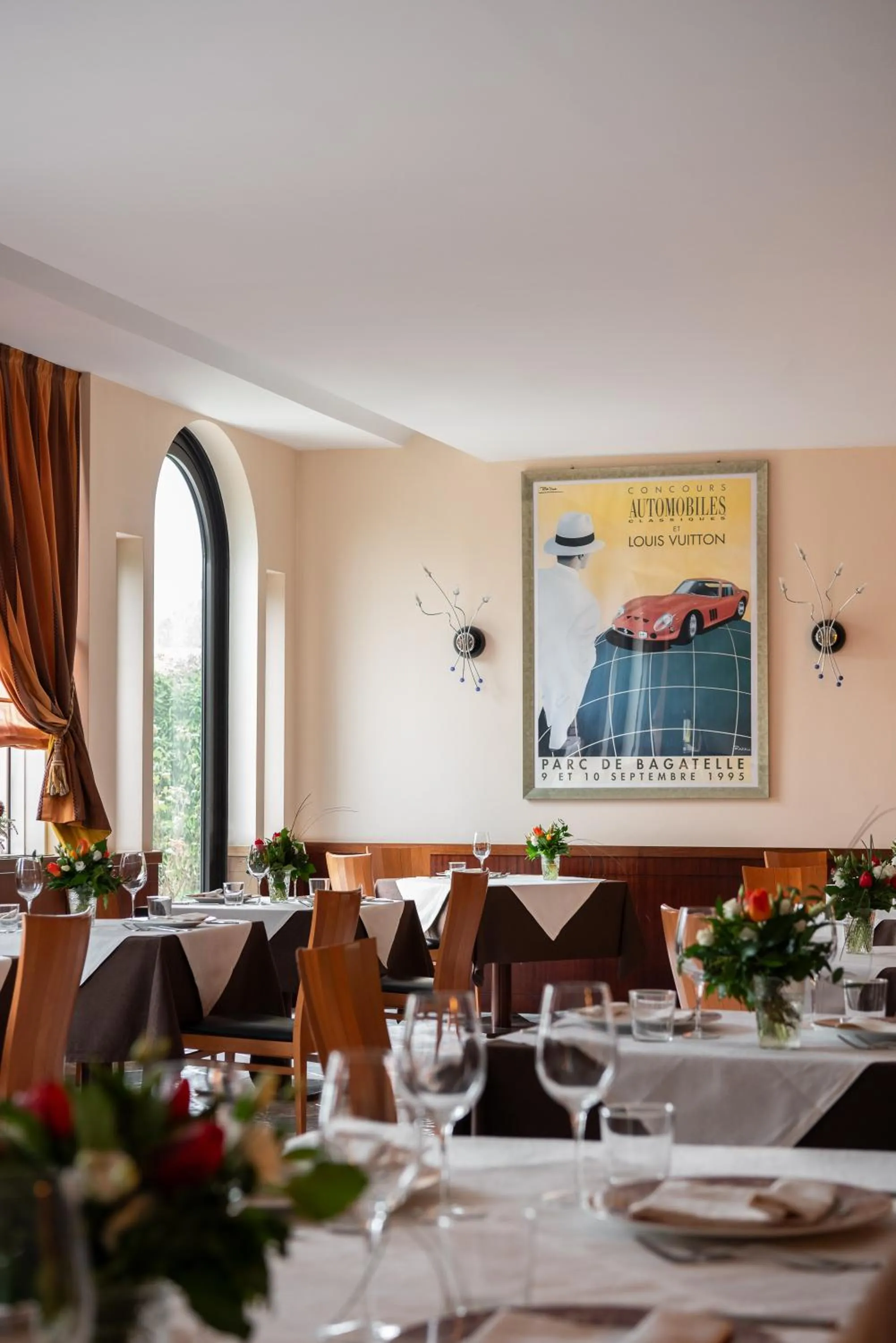 Restaurant/places to eat in Park Hotel Ripaverde