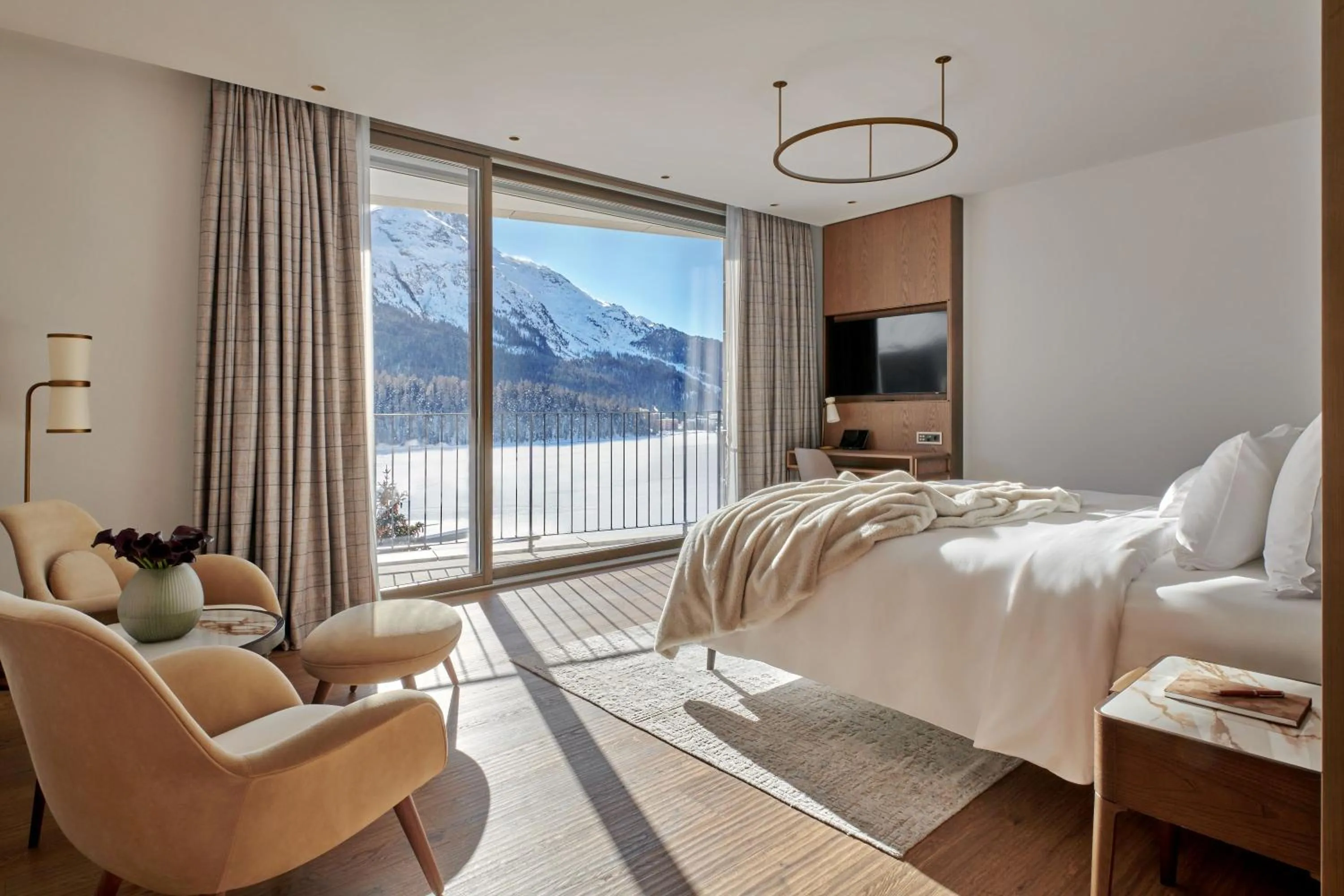 Photo of the whole room, Bed in Hotel GRACE LA MARGNA ST MORITZ