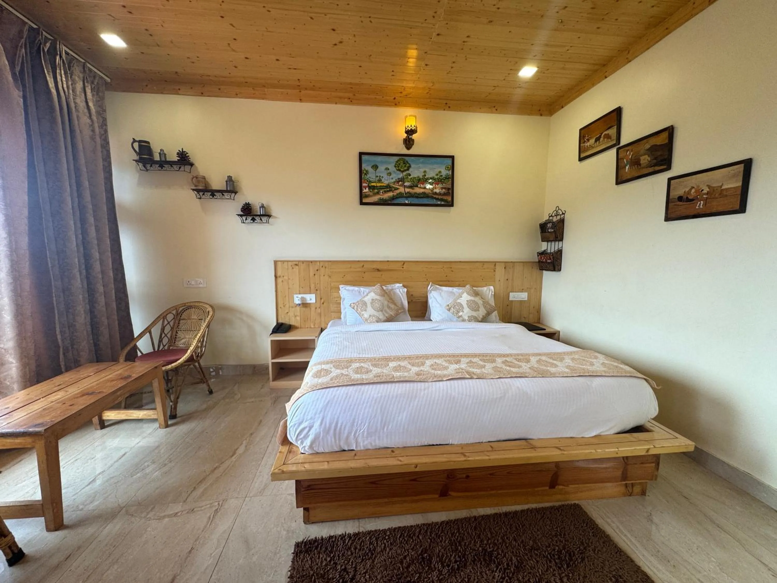 Bed in The Vintage Hill Village - Himalayan Boutique Resort