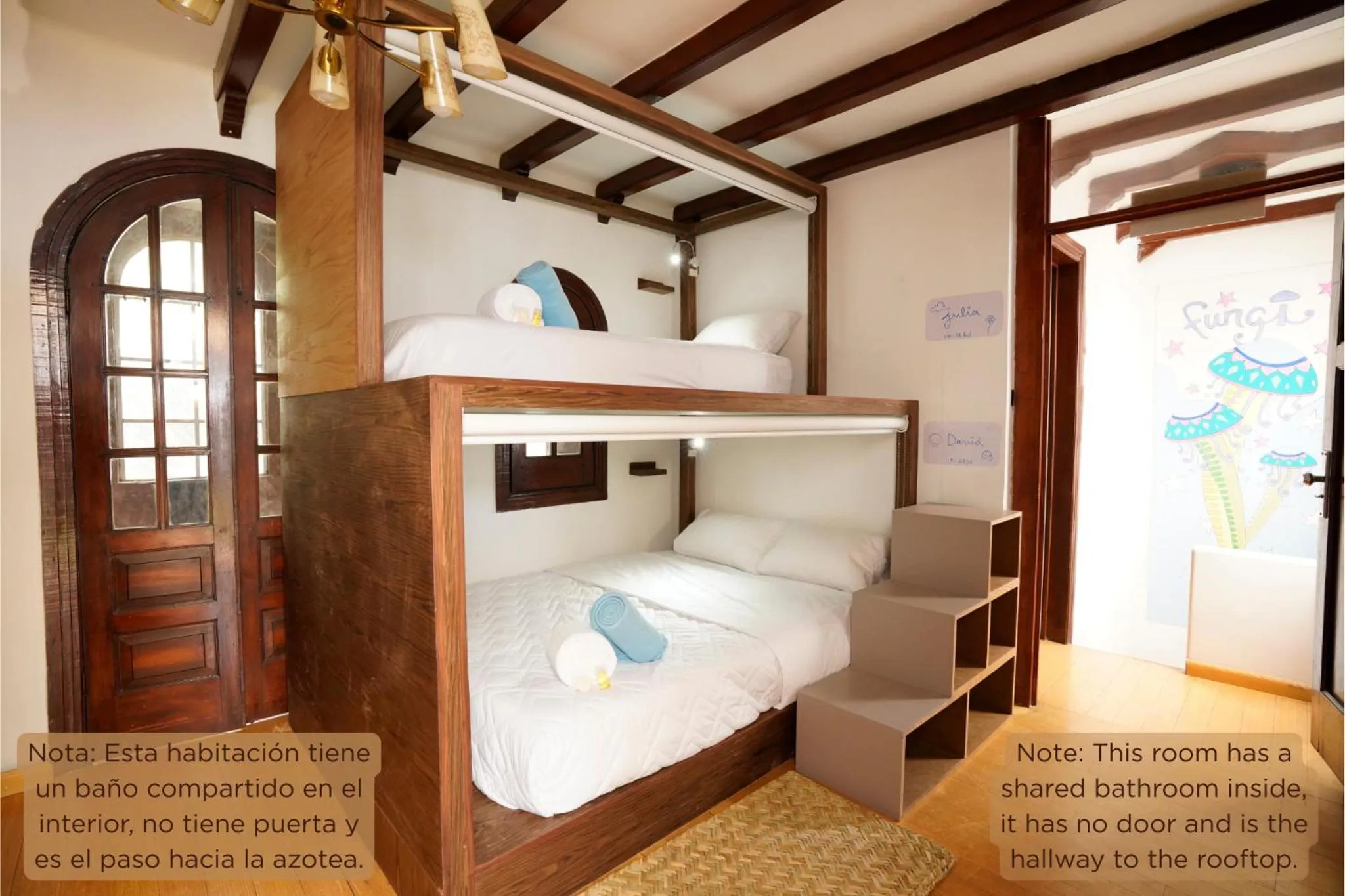 Bed in Hostal Fungi Casa Rosa