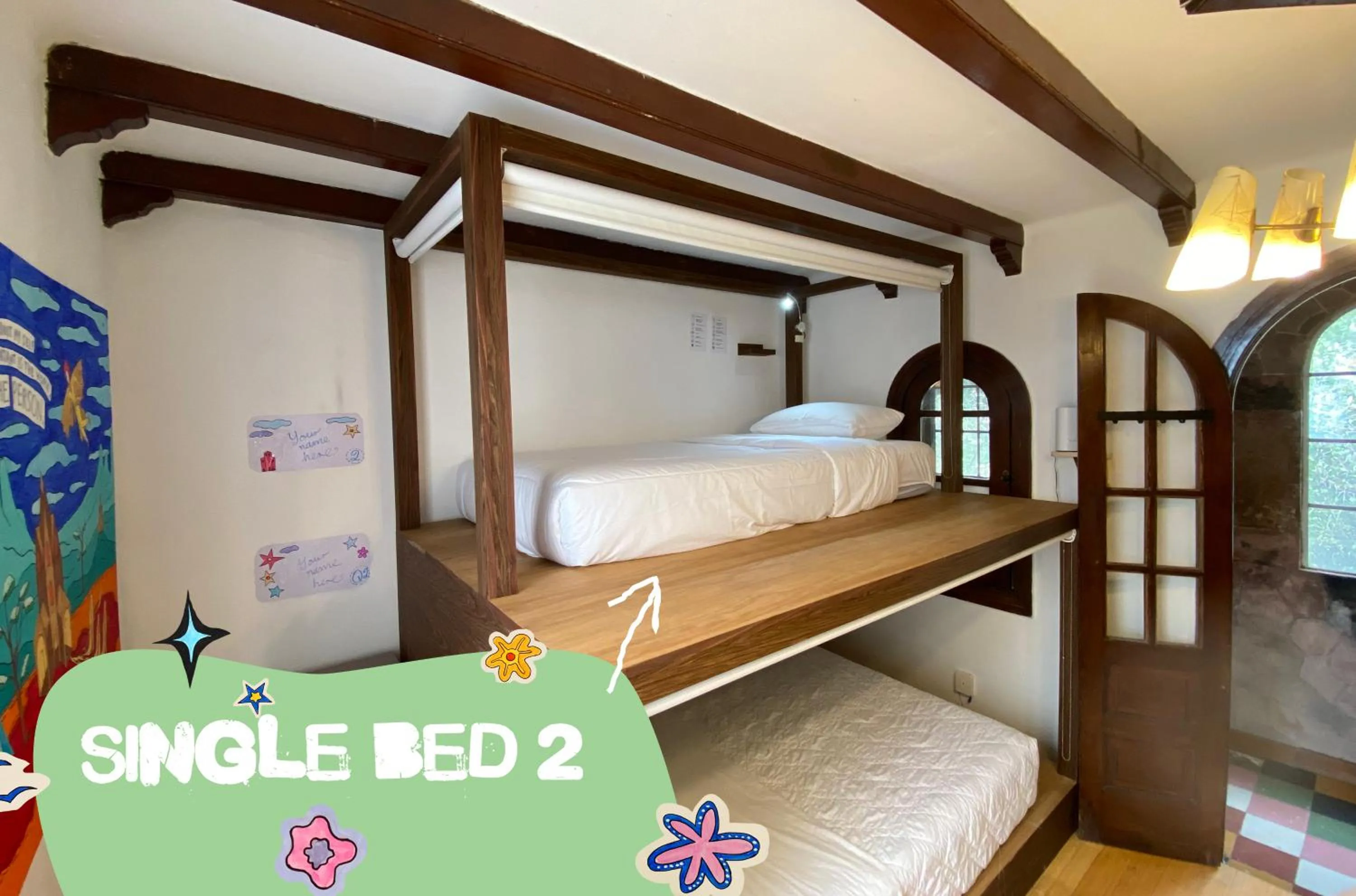 Bed in Hostal Fungi Casa Rosa