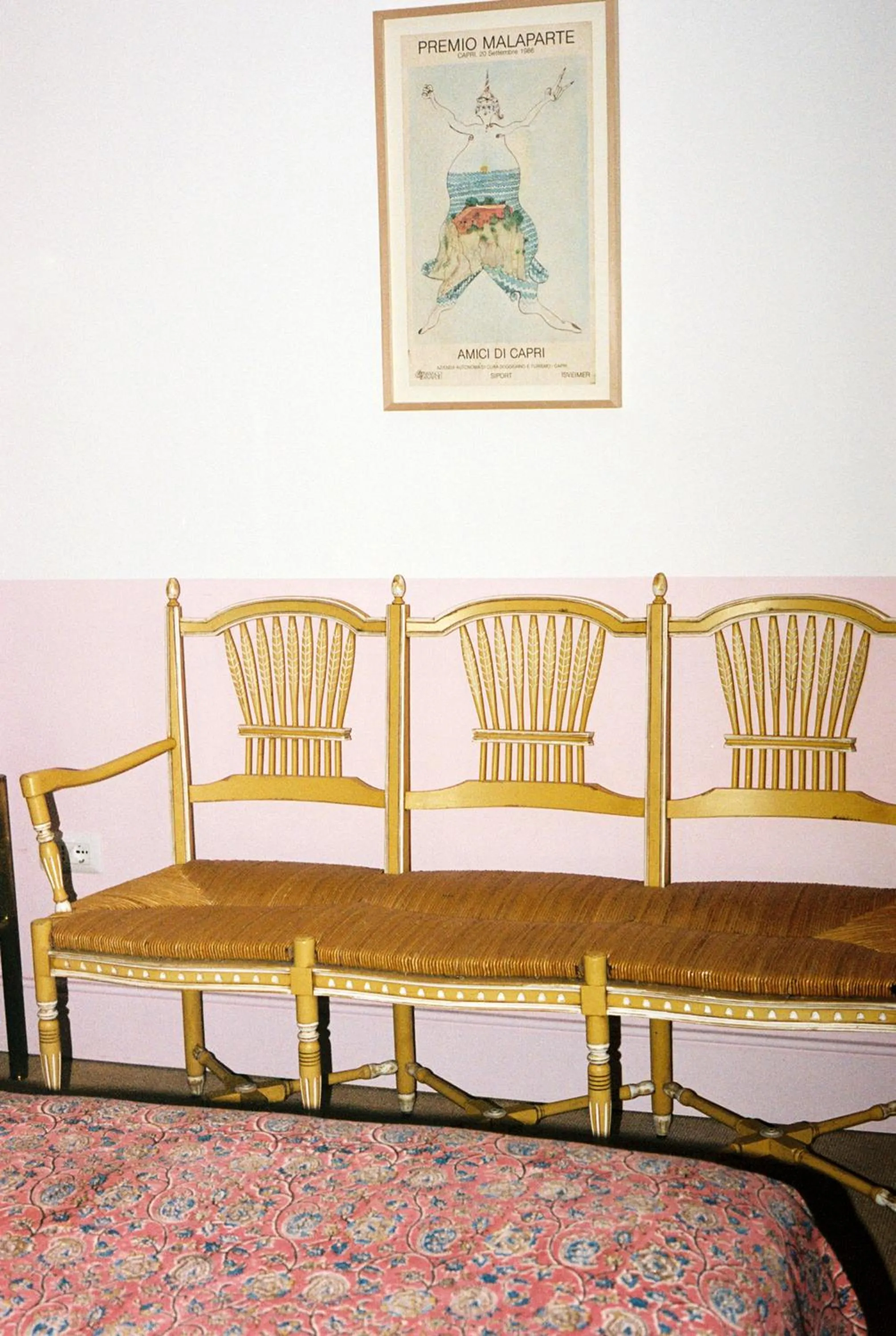 Decorative detail, Bed in Il Capri Hotel