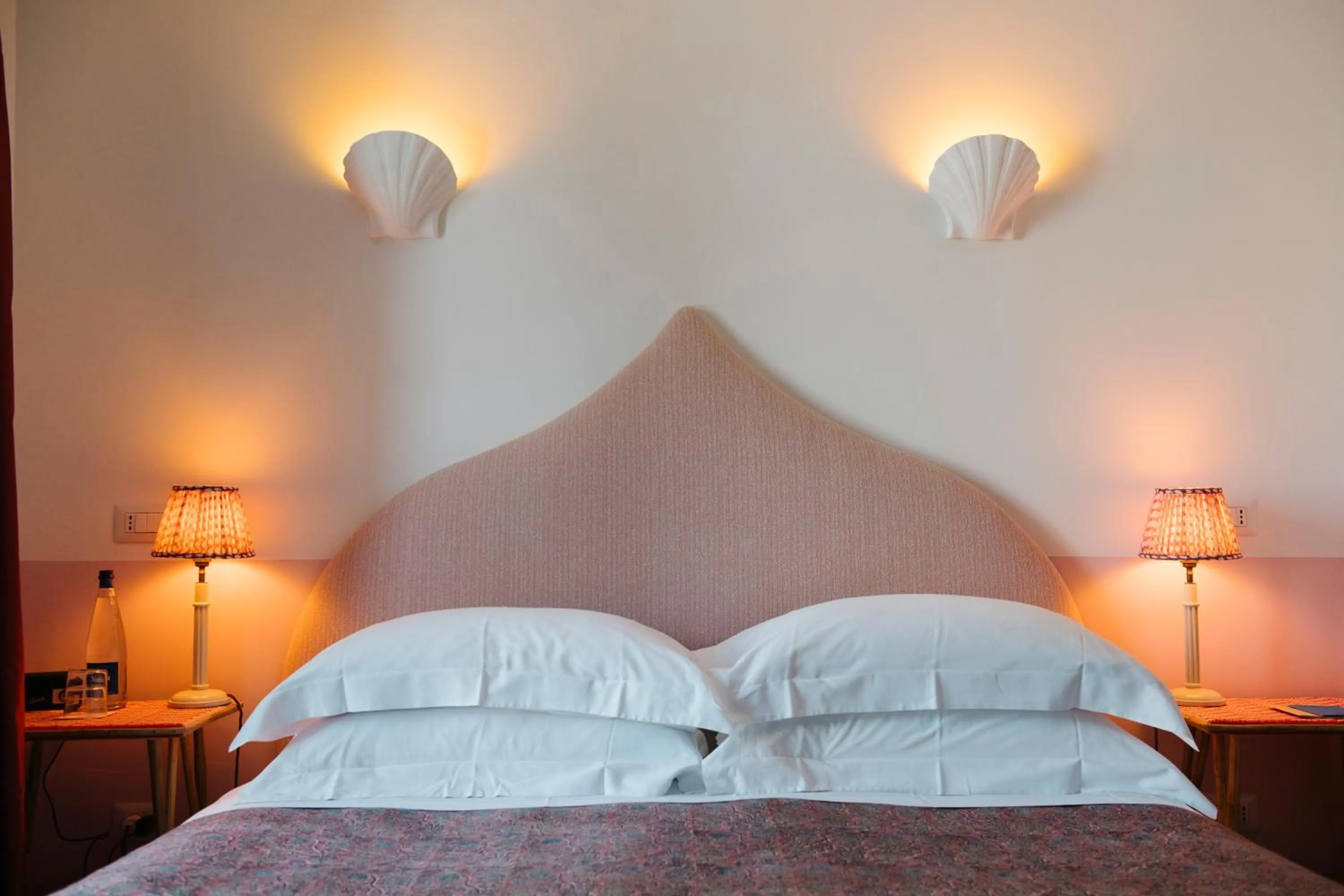 Bedroom, Bed in Il Capri Hotel