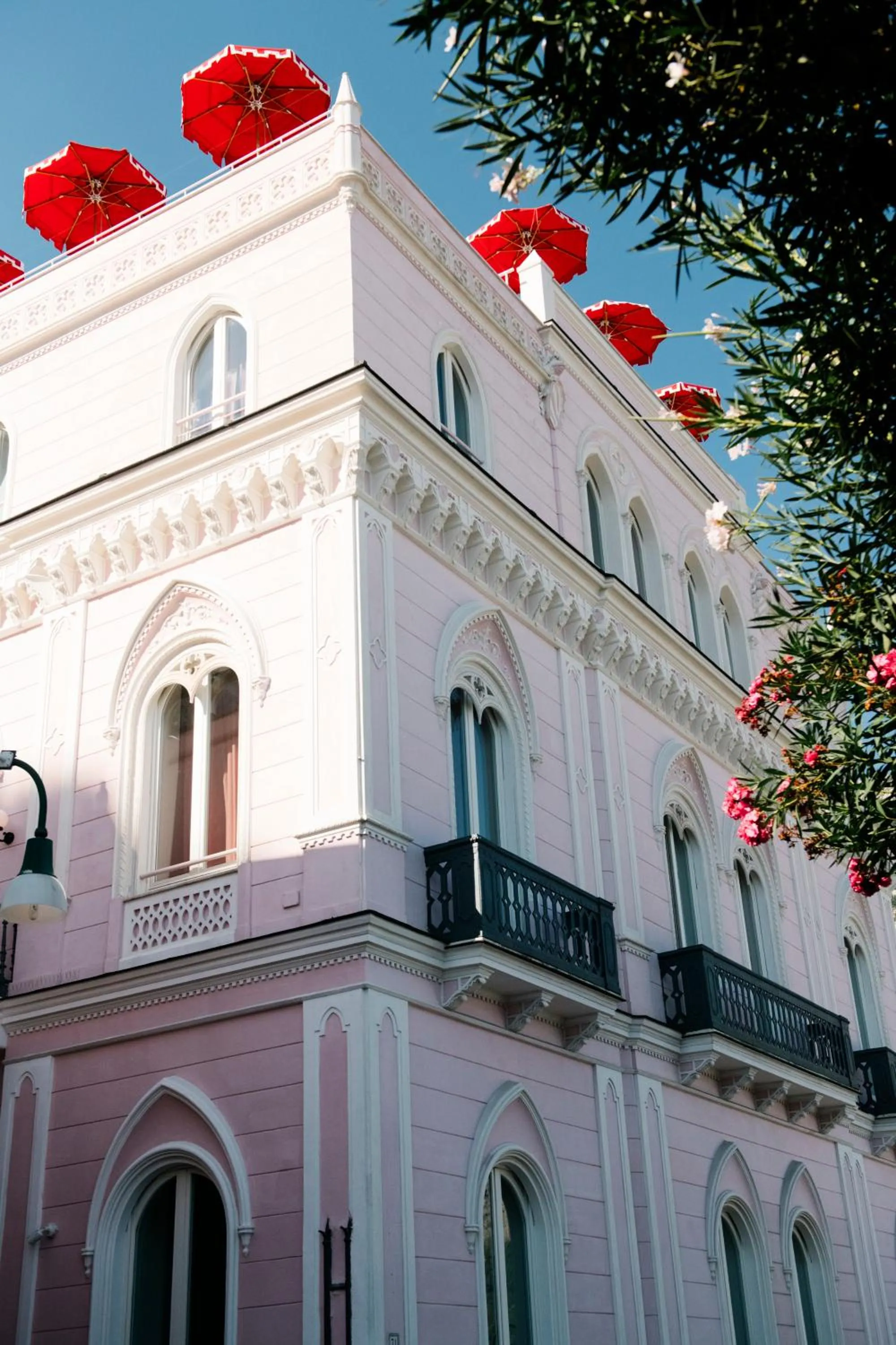Property building in Il Capri Hotel