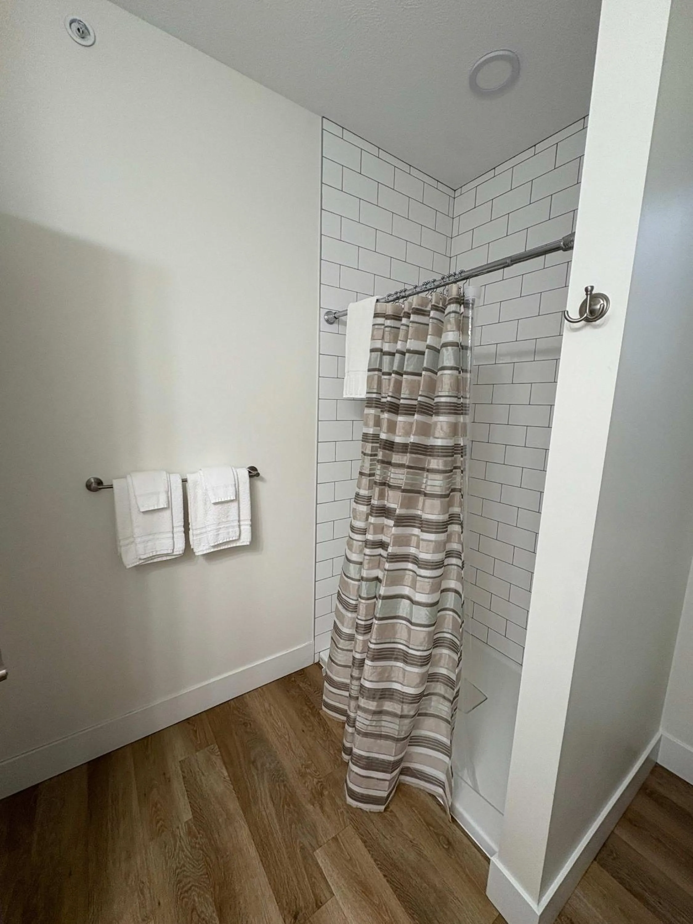 Downtown Traverse City Capri Condo 316