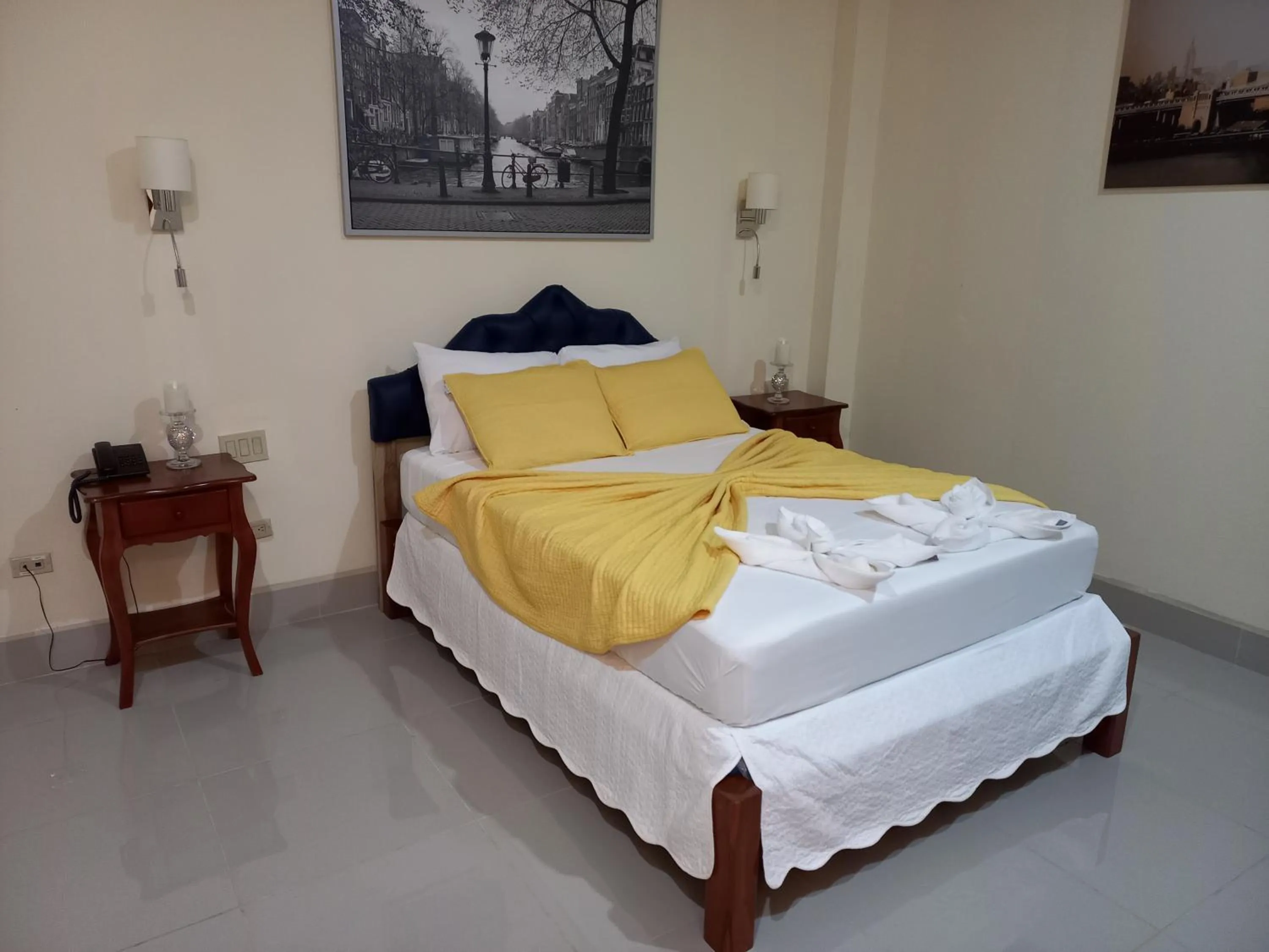 Bedroom, Bed in GRAN HOTEL VICTORIA