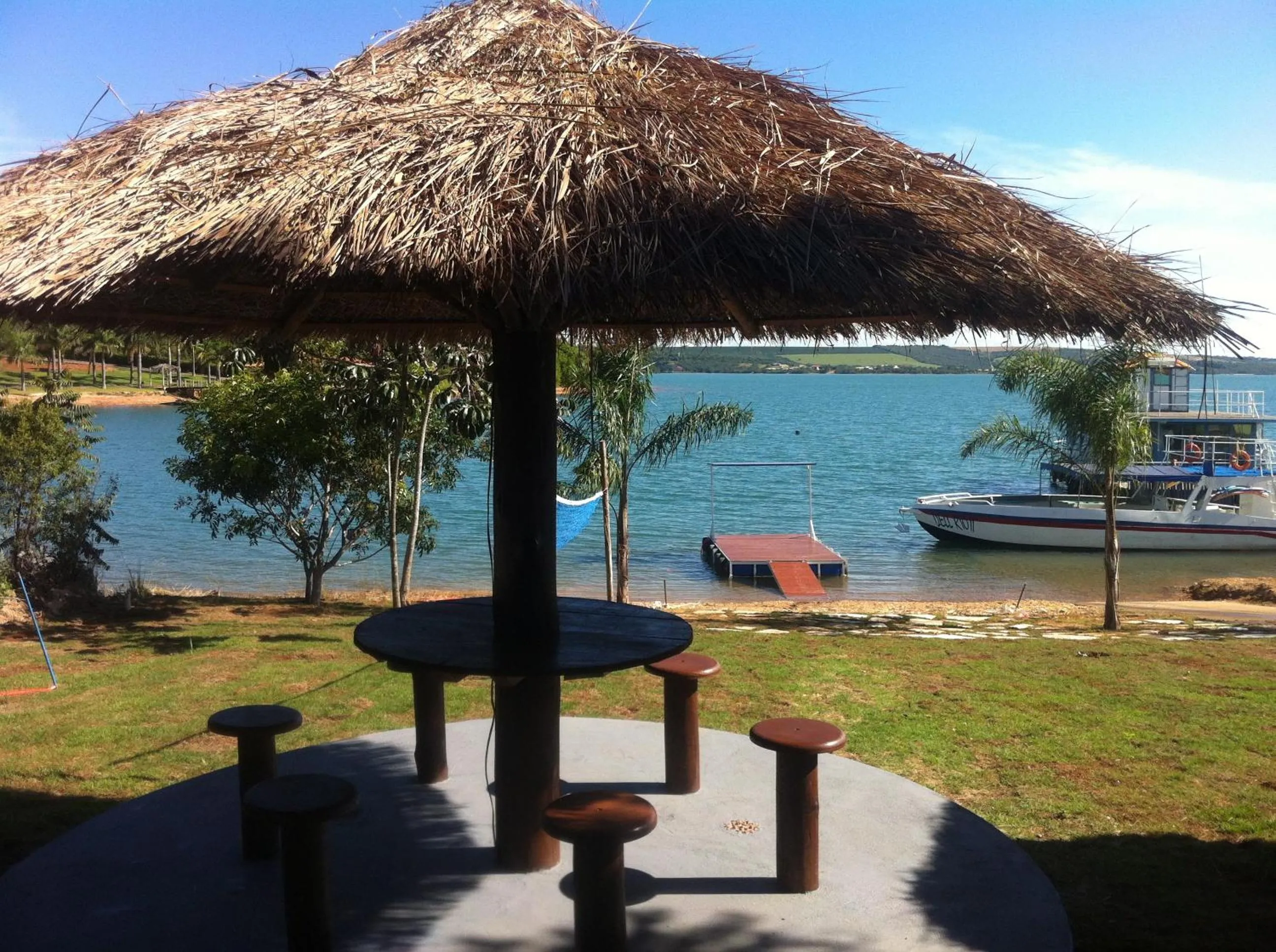 Restaurant/places to eat in Espelho D'Água Pousada - Capitólio