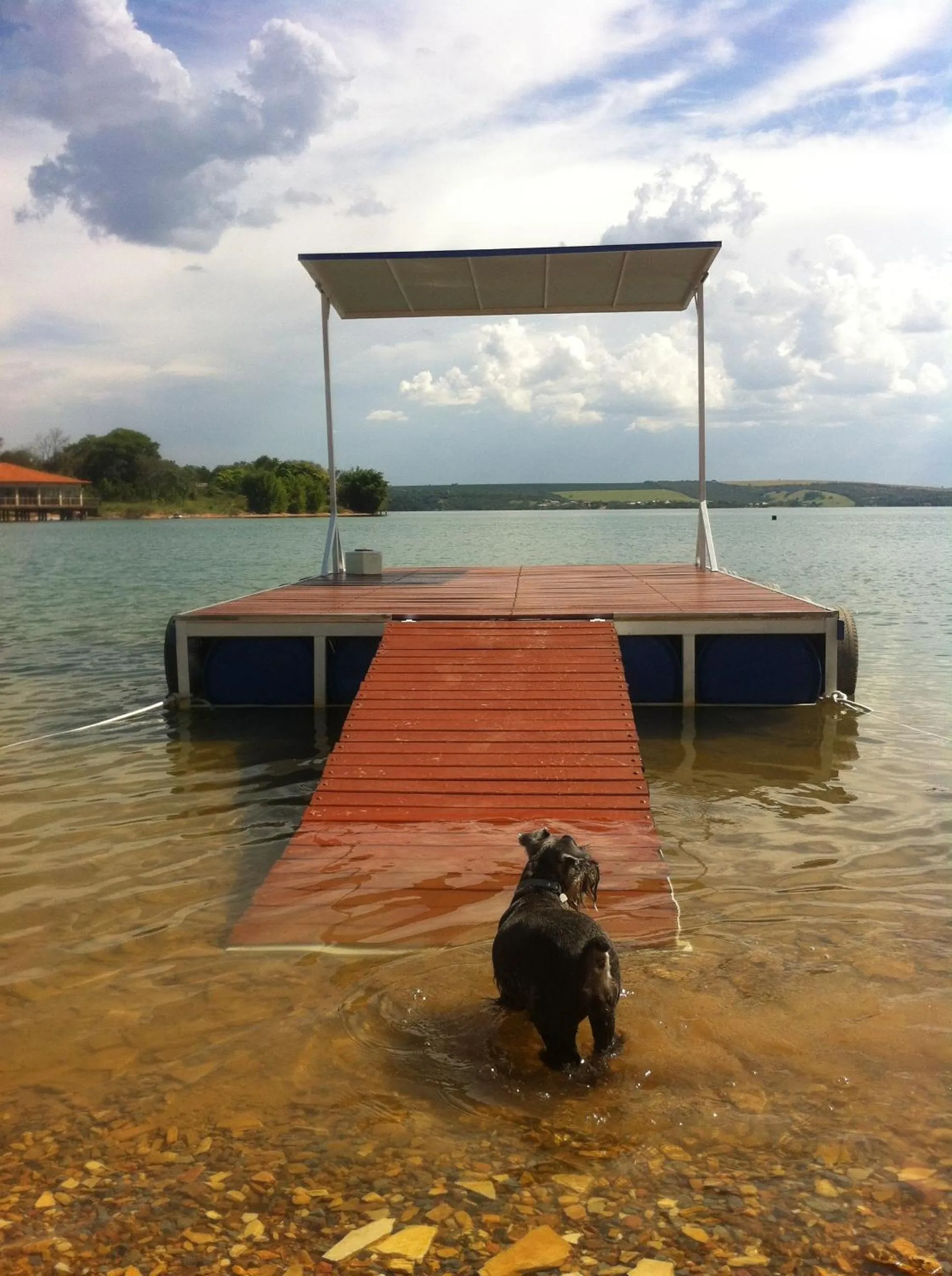Lake view in Espelho D'Água Pousada - Capitólio