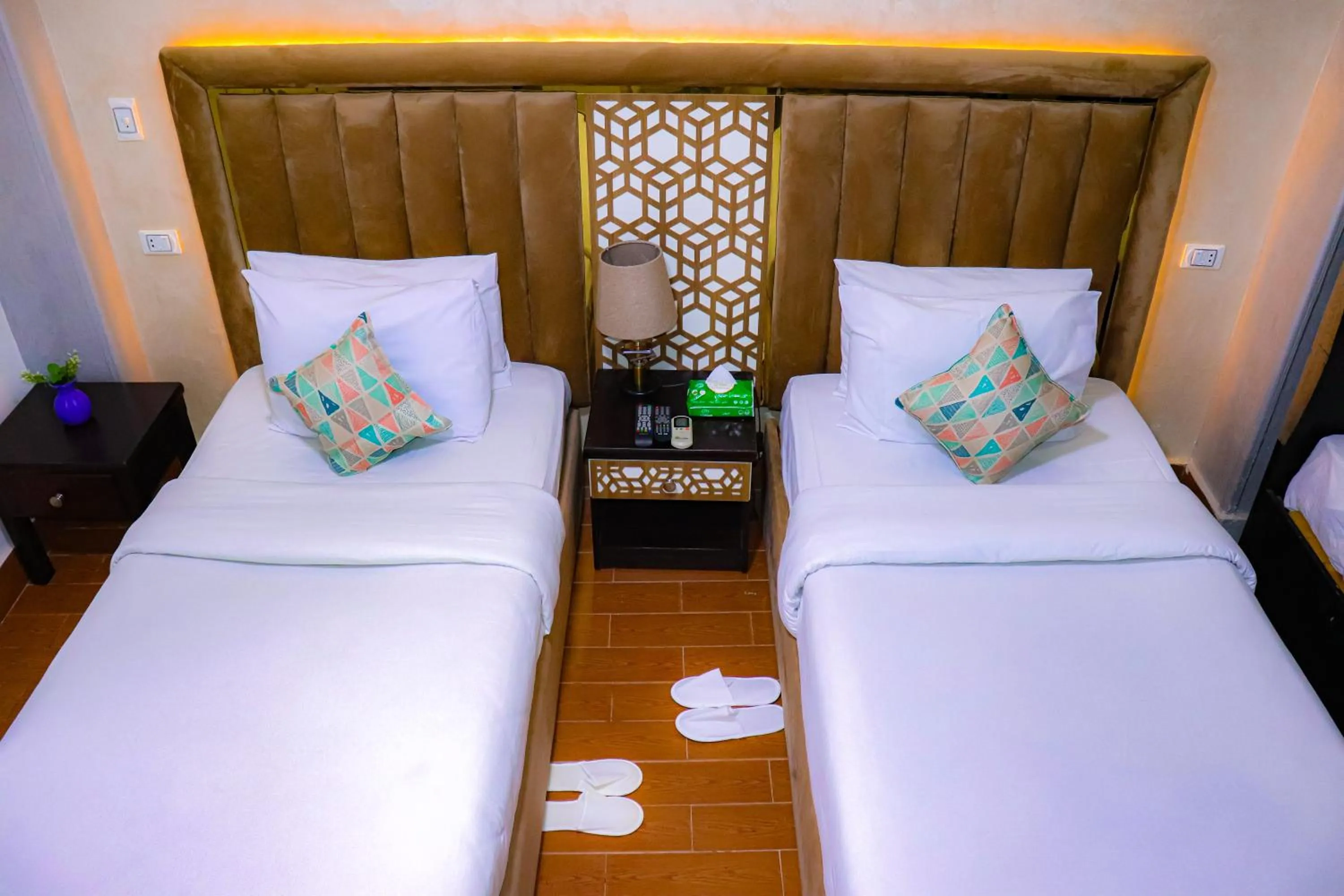 Bed in Golden Pyramids Inn