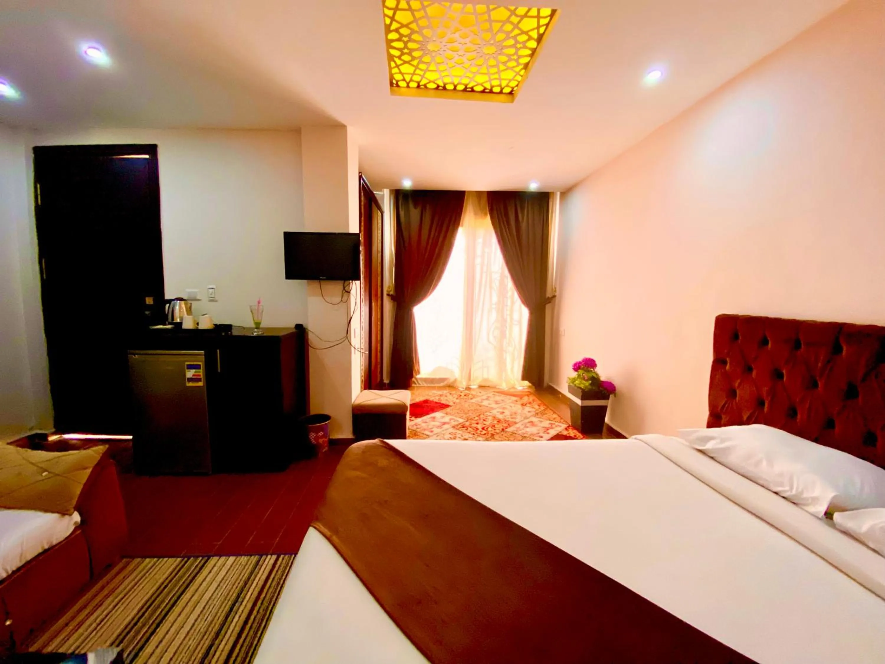 Bed in Golden Pyramids Inn